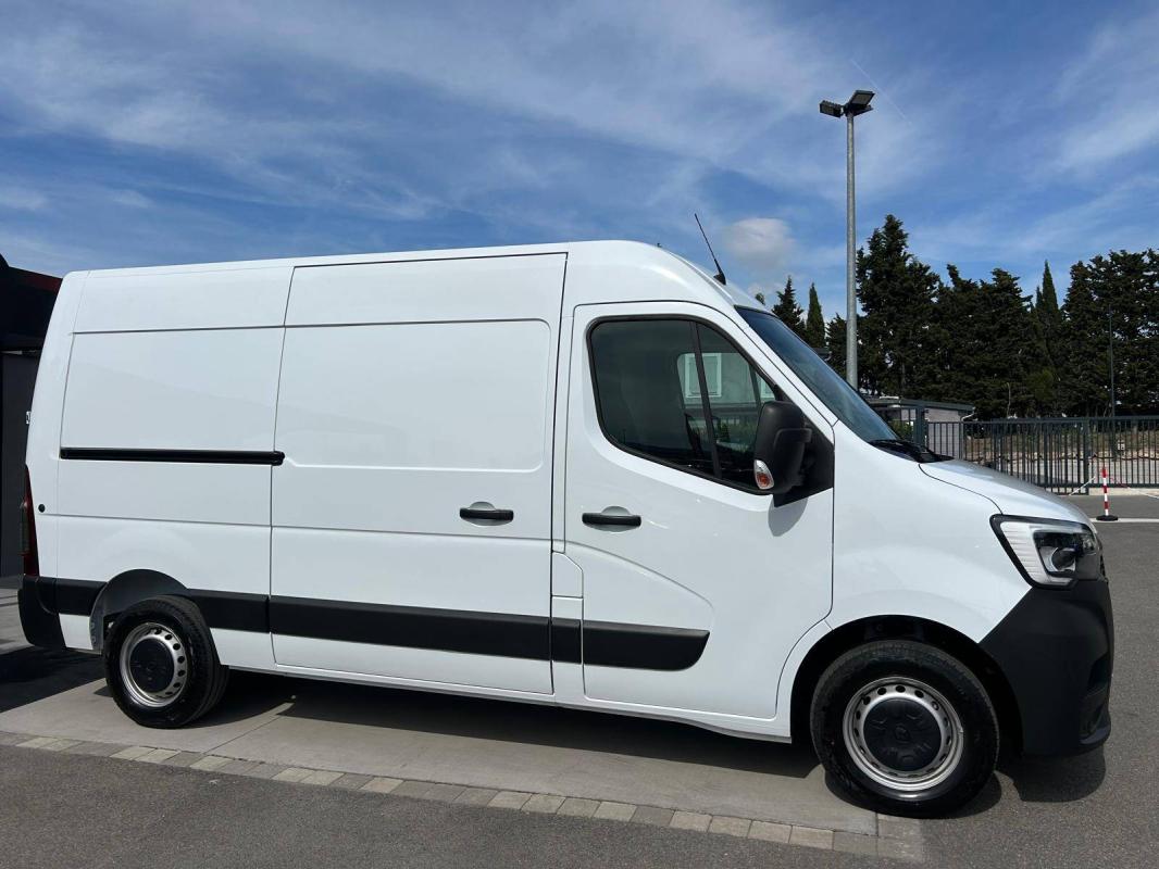 Renault Master FOURGON FGN TRAC F3500 L2H2 BLUE DCI 135 GRAND CONFORT