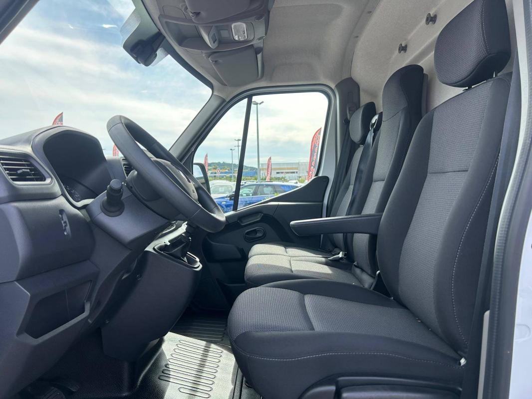 Renault Master FOURGON FGN TRAC F3500 L2H2 BLUE DCI 135 GRAND CONFORT