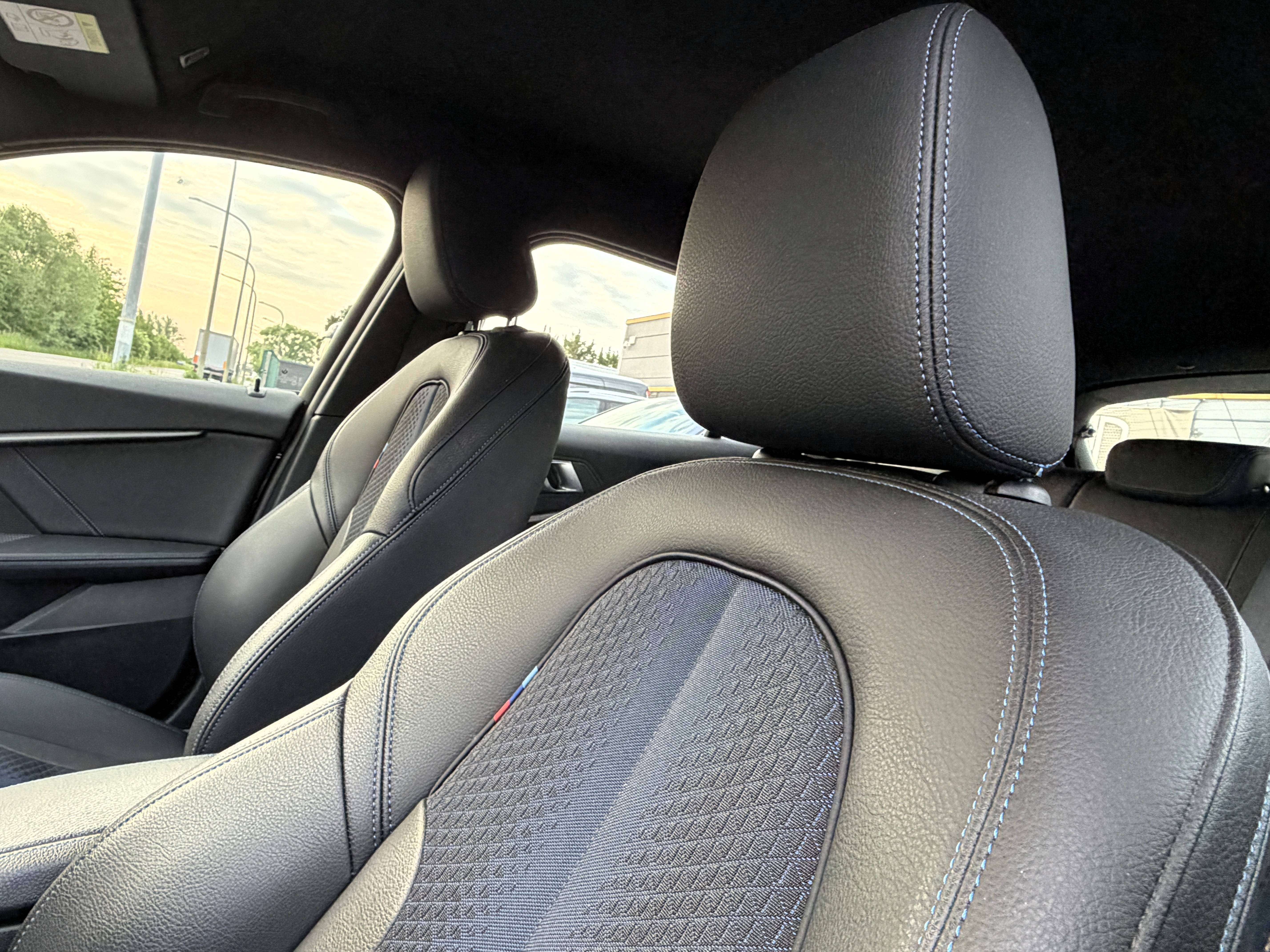 BMW 118 d Pack M Sport Shadow Line/NAVI/FULL LED/CARPLAY/GARANTIE