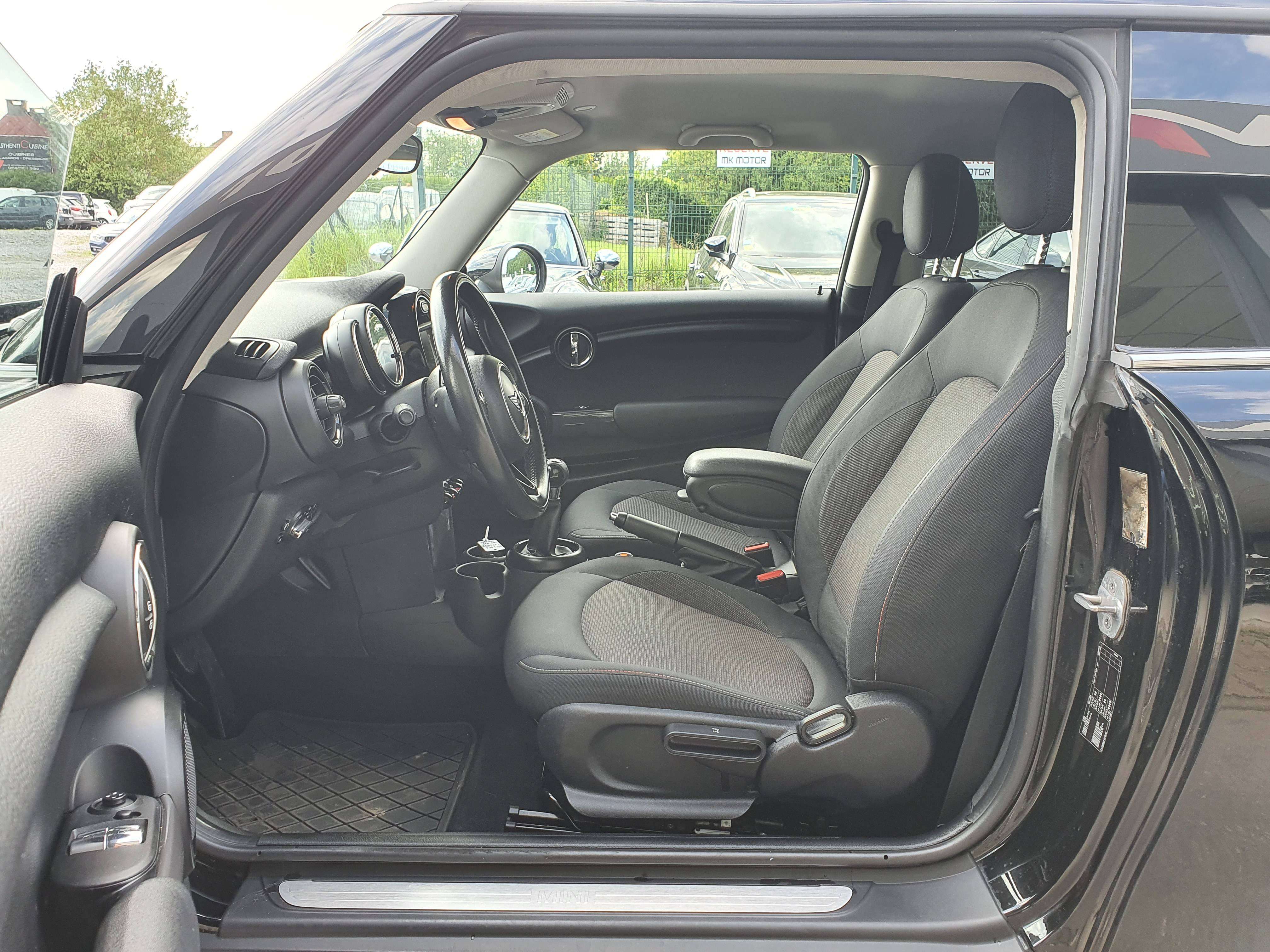 MINI Cooper D 🟢1.5 DIESEL 116CV - GPS - CAPTEURS - CRUISE