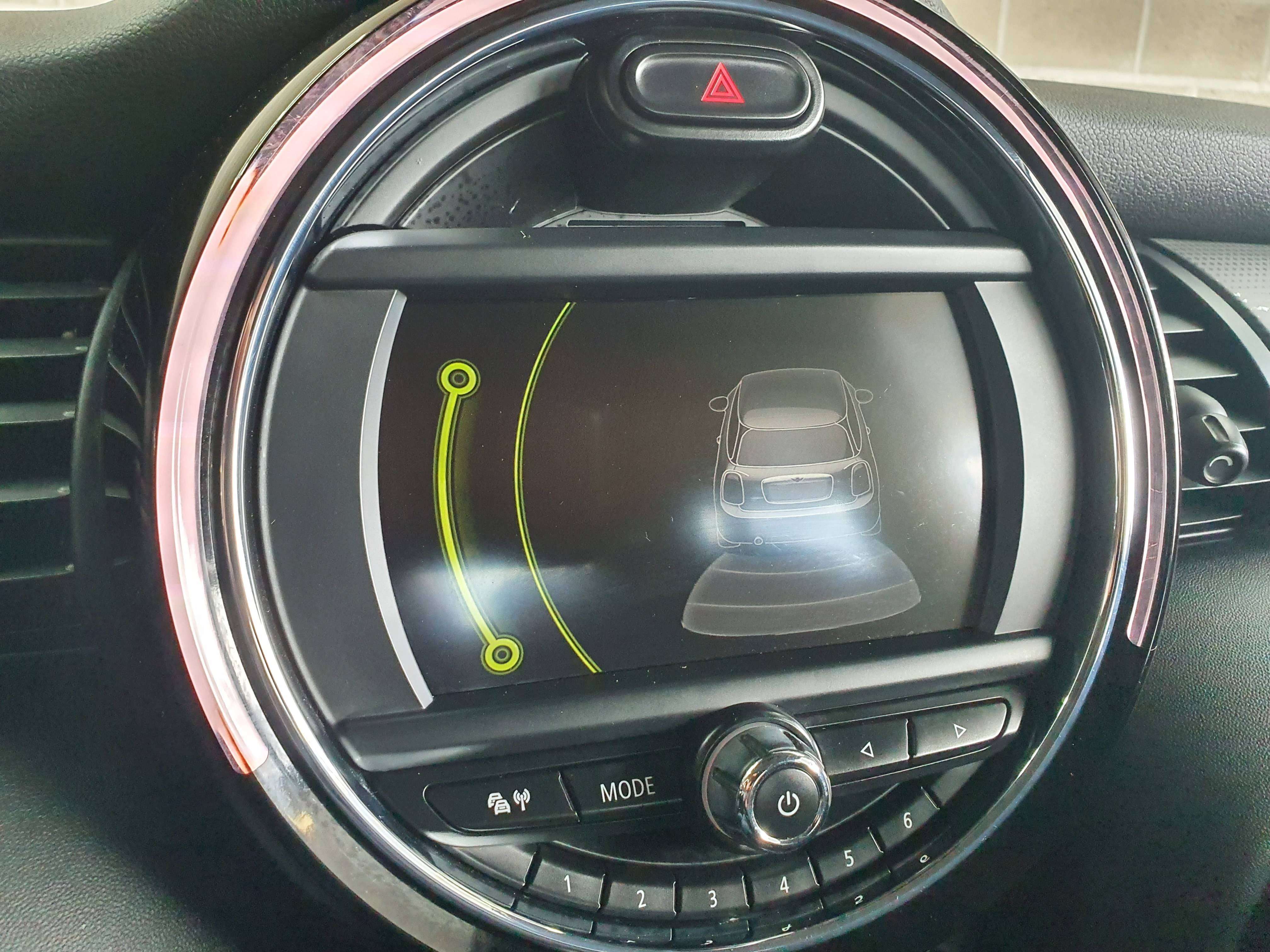 MINI Cooper D 🟢1.5 DIESEL 116CV - GPS - CAPTEURS - CRUISE