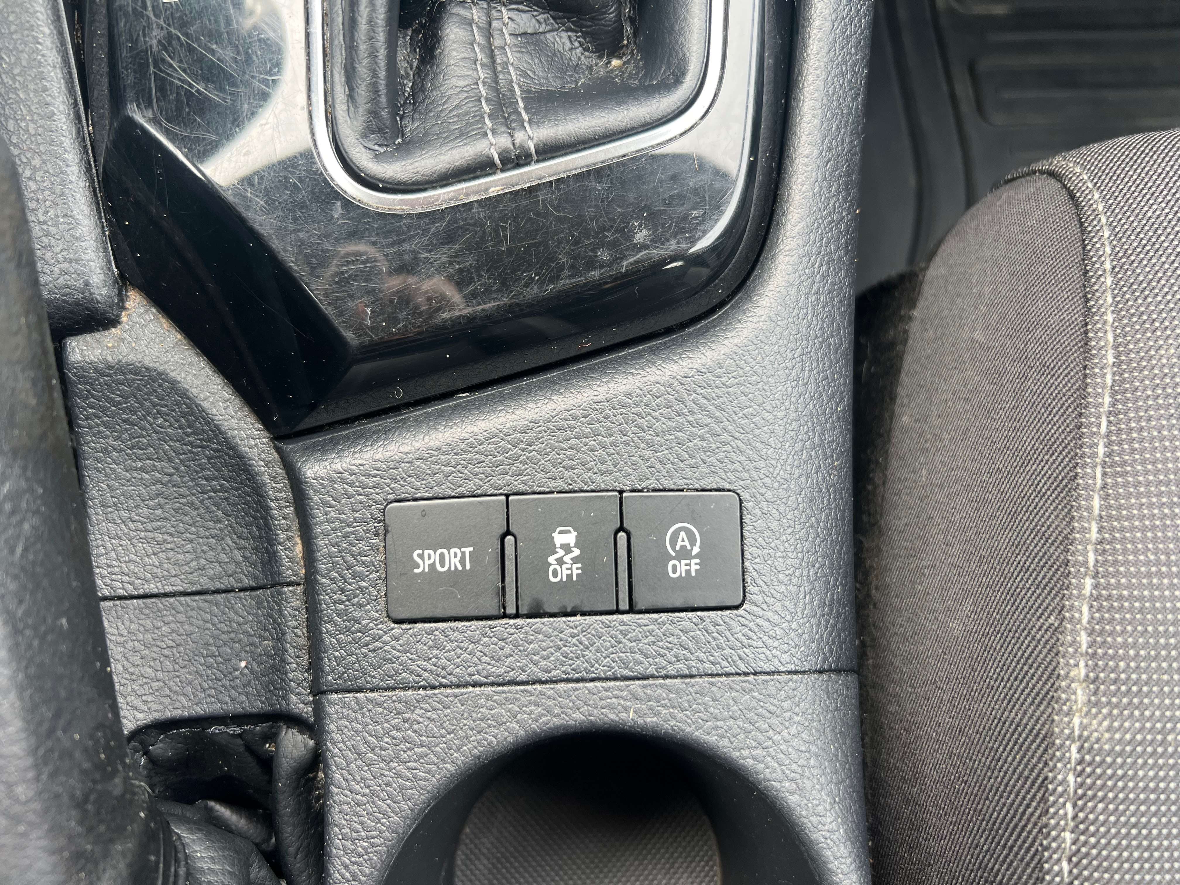 Toyota Auris 1.2 Turbo Lounge Multidrive S AUTOMATIQUE GPS CAMÉRA GARANTIE CRÉDIT 100%