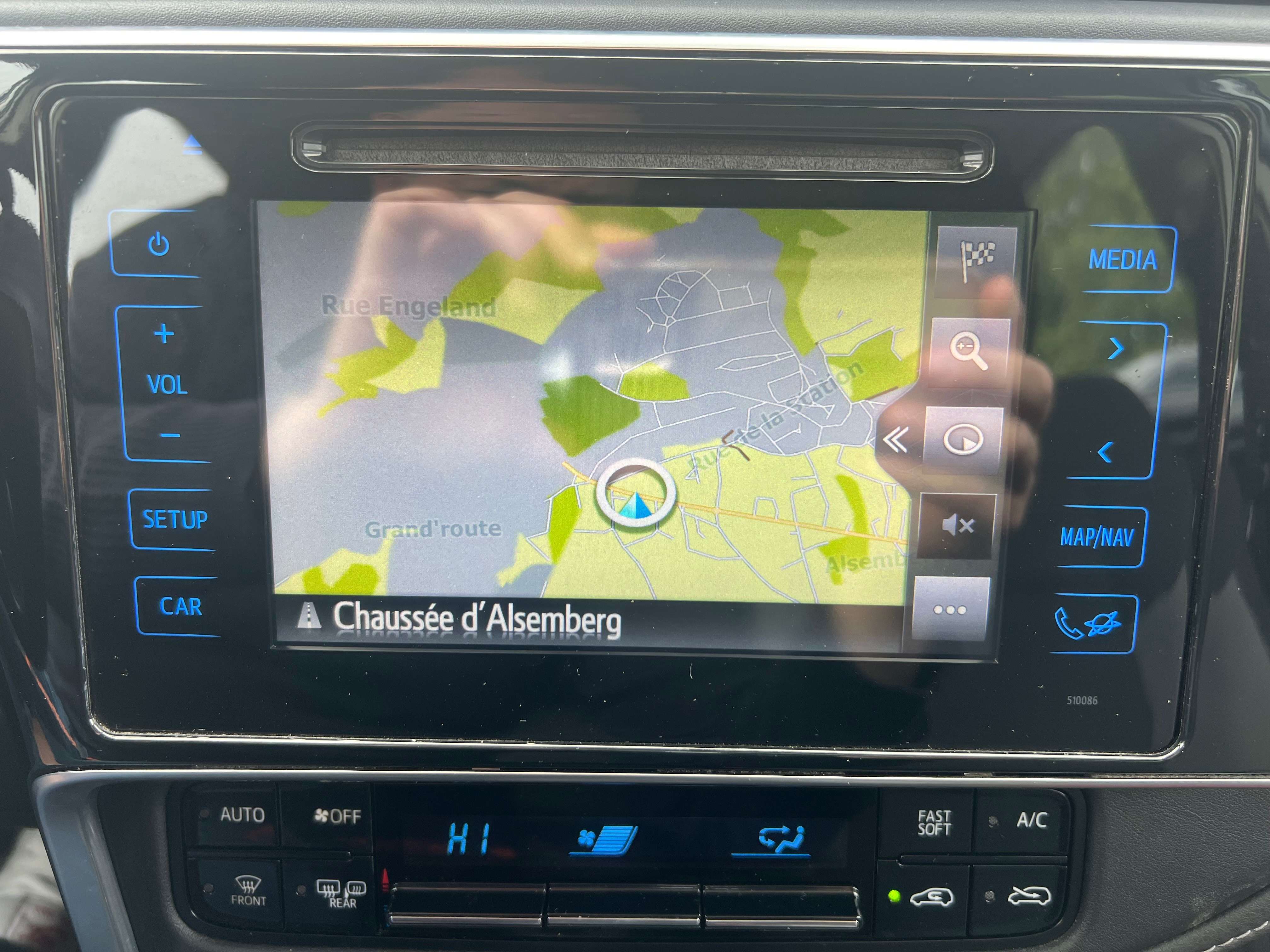 Toyota Auris 1.2 Turbo Lounge Multidrive S AUTOMATIQUE GPS CAMÉRA GARANTIE CRÉDIT 100%