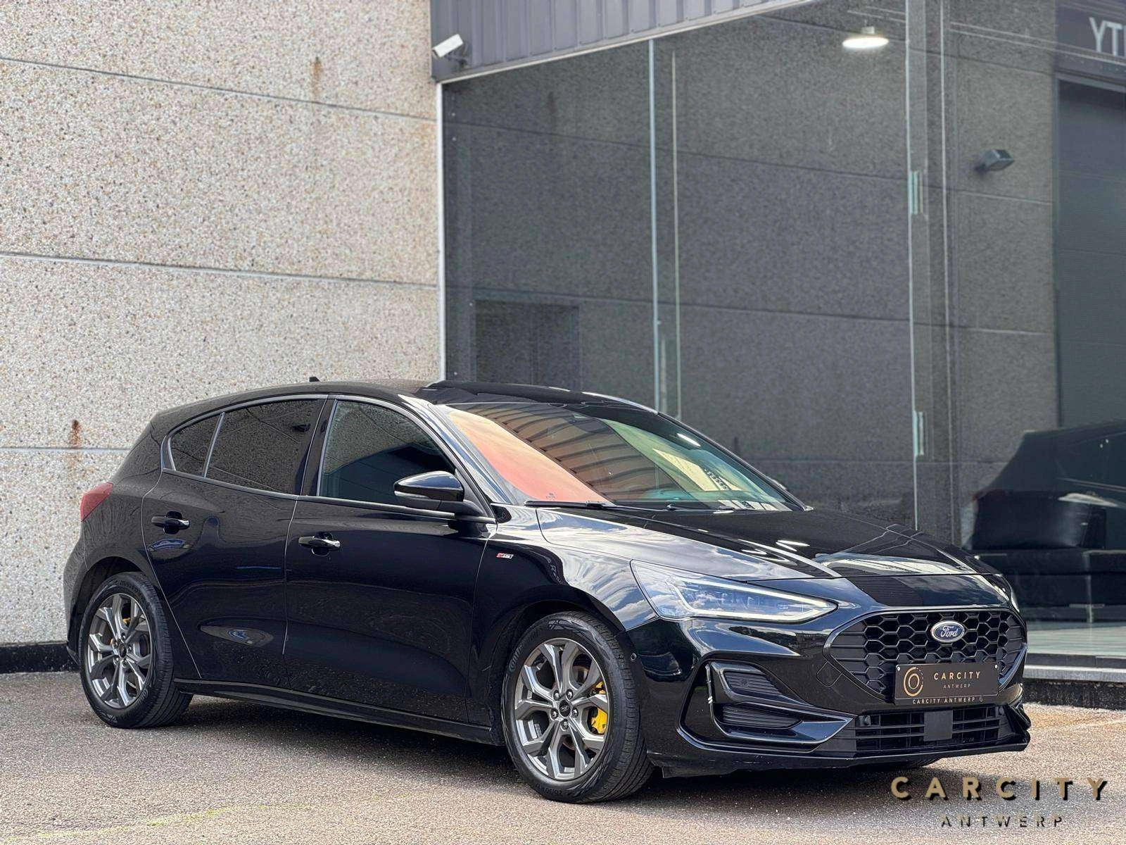 Ford Focus Focus 1.5 EcoBlue ST-Line Style | CAMERA | BTW AFTREKBAAR | WINTER PACK | ACC | APPLE & ANDRIOD |