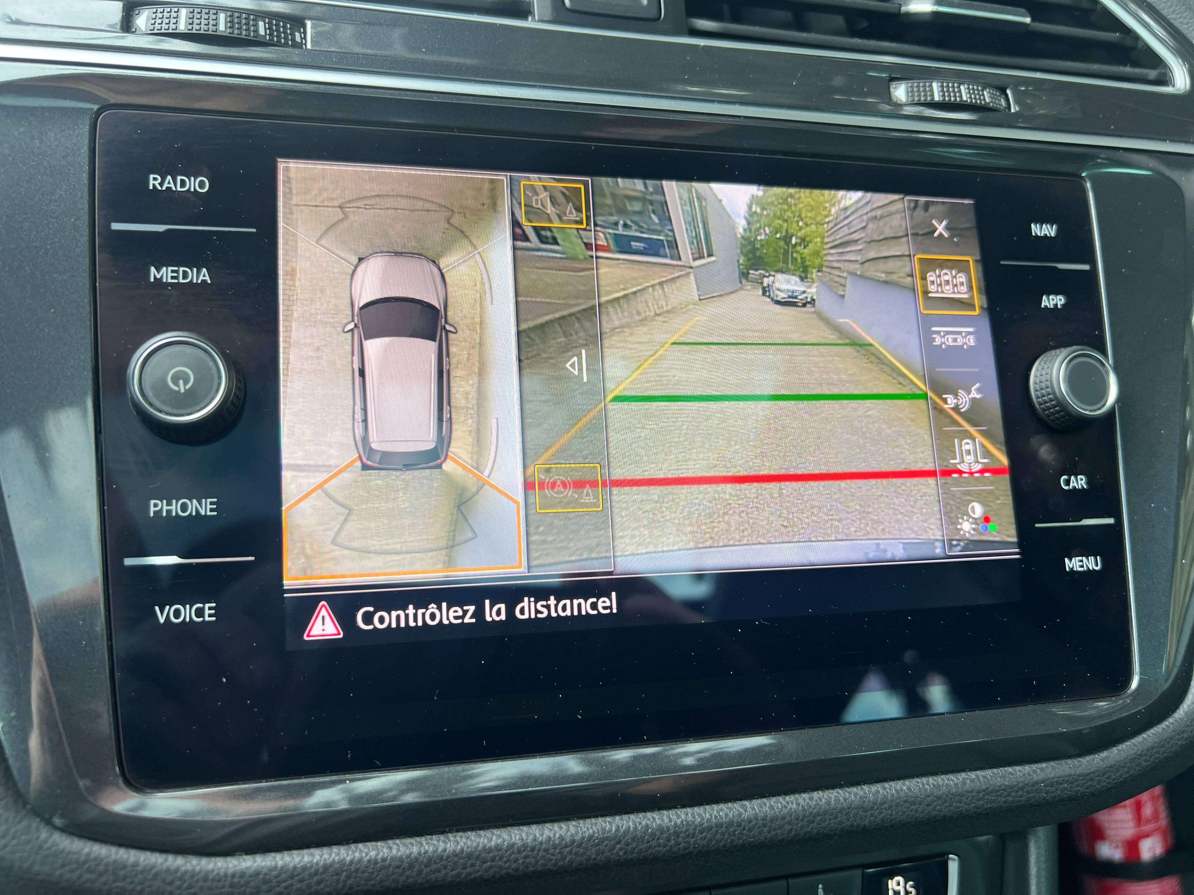 Volkswagen Tiguan 1.4 TSI 150cv 6vit Comfortline ( cuir clim toe CarPlay ect)