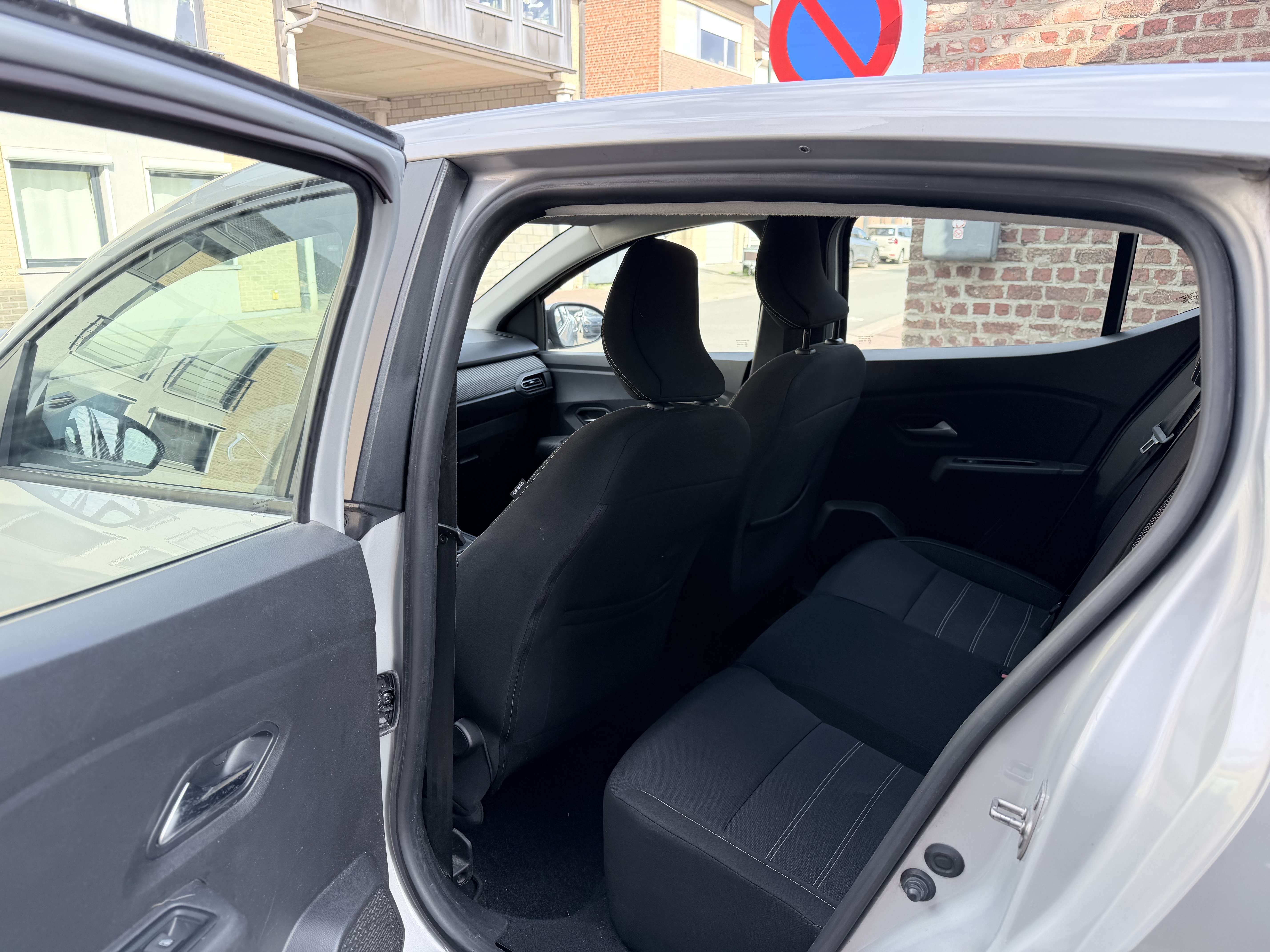 Dacia Sandero 1.0 TCe Edition Comfort Automaat | Navi | Camera | Cruise Control | Airco