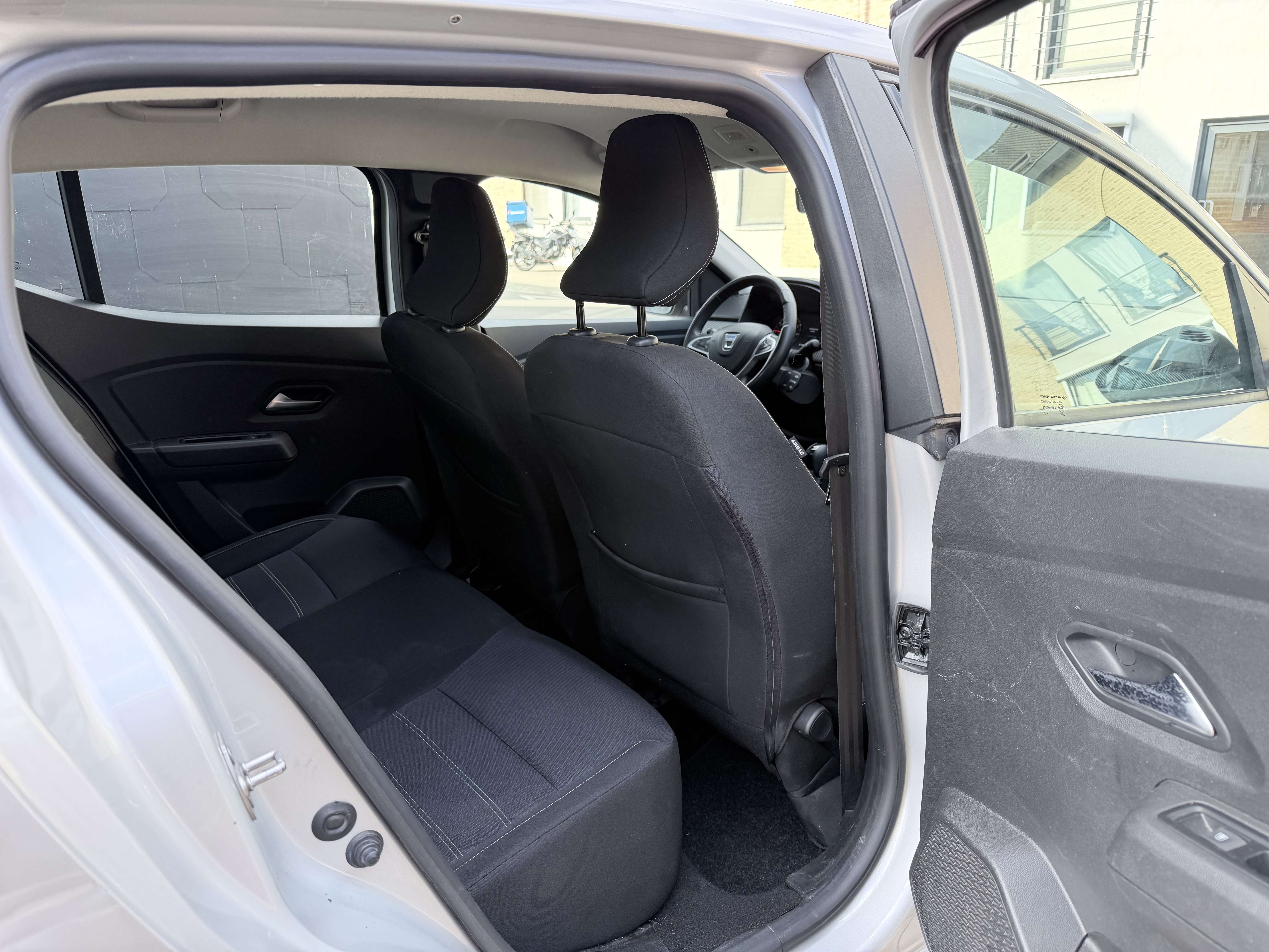 Dacia Sandero 1.0 TCe Edition Comfort Automaat | Navi | Camera | Cruise Control | Airco