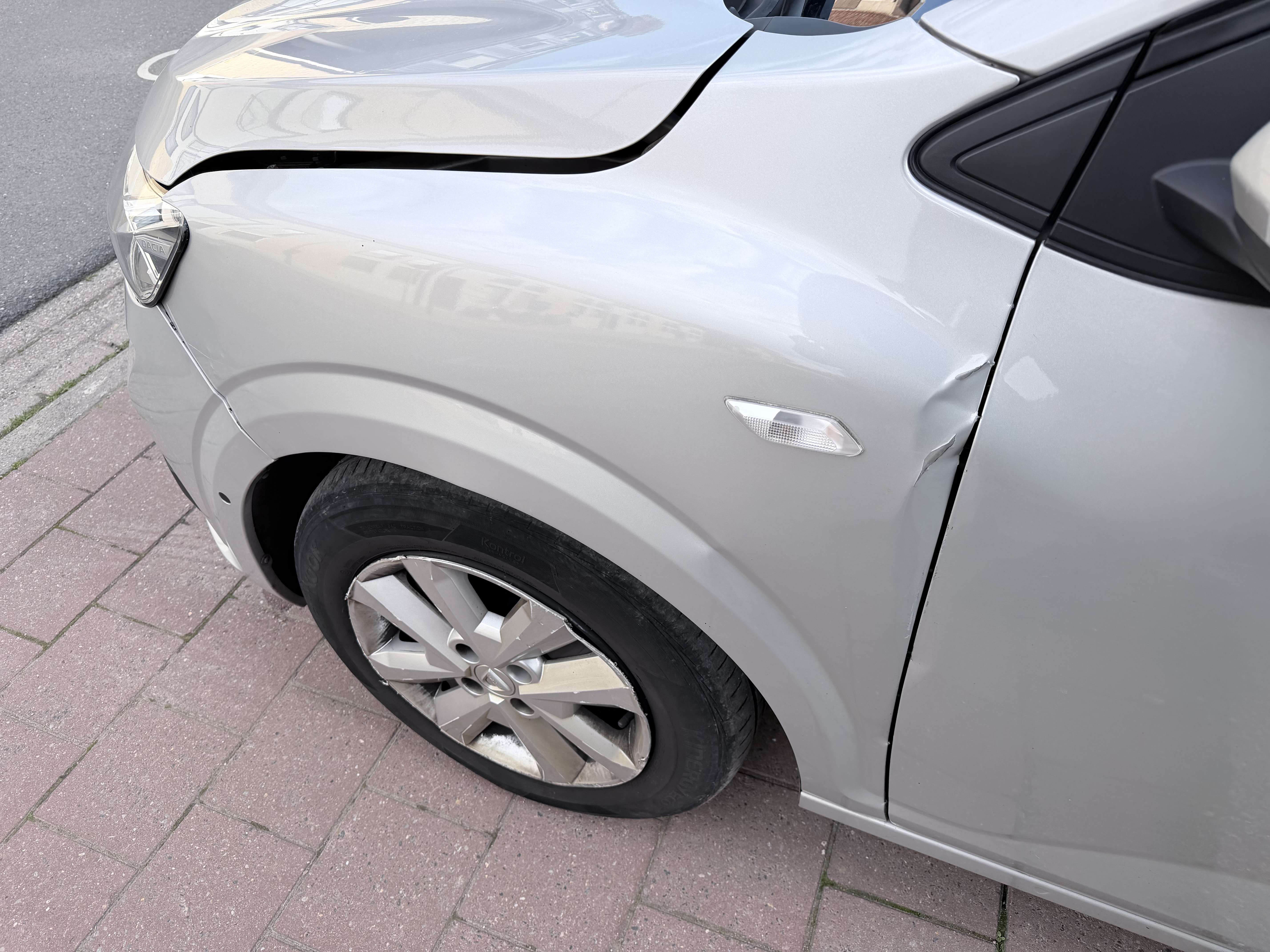 Dacia Sandero 1.0 TCe Edition Comfort Automaat | Navi | Camera | Cruise Control | Airco