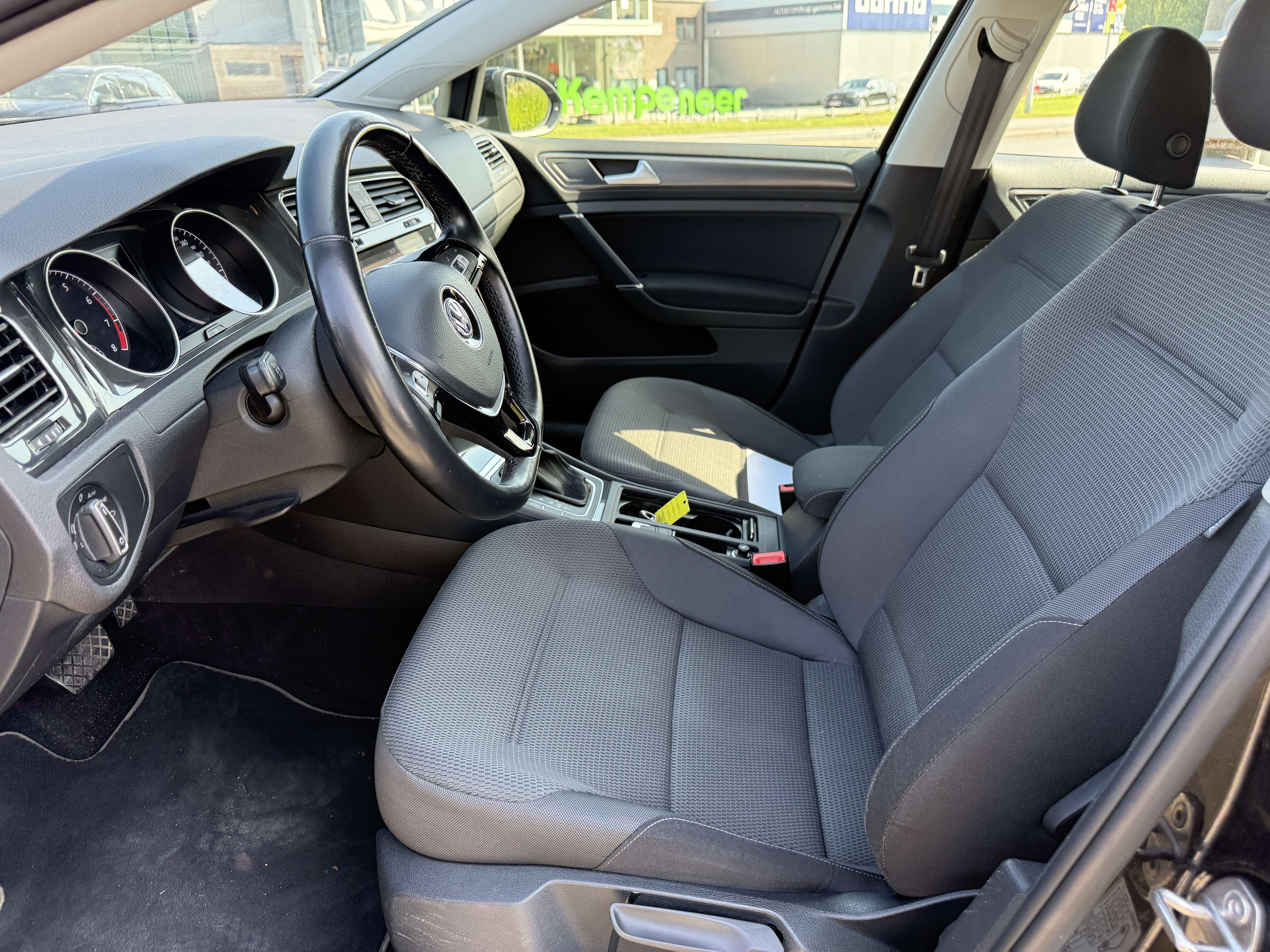 Volkswagen Golf Golf 1.5 eTSI Life OPF DSG