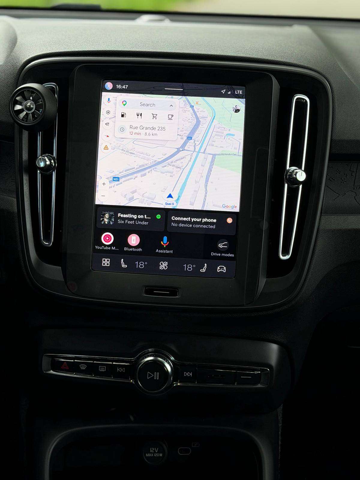Volvo XC40 2.0 B3 MHEV-Auto-Caméra-Garantie Volvo 12/2026