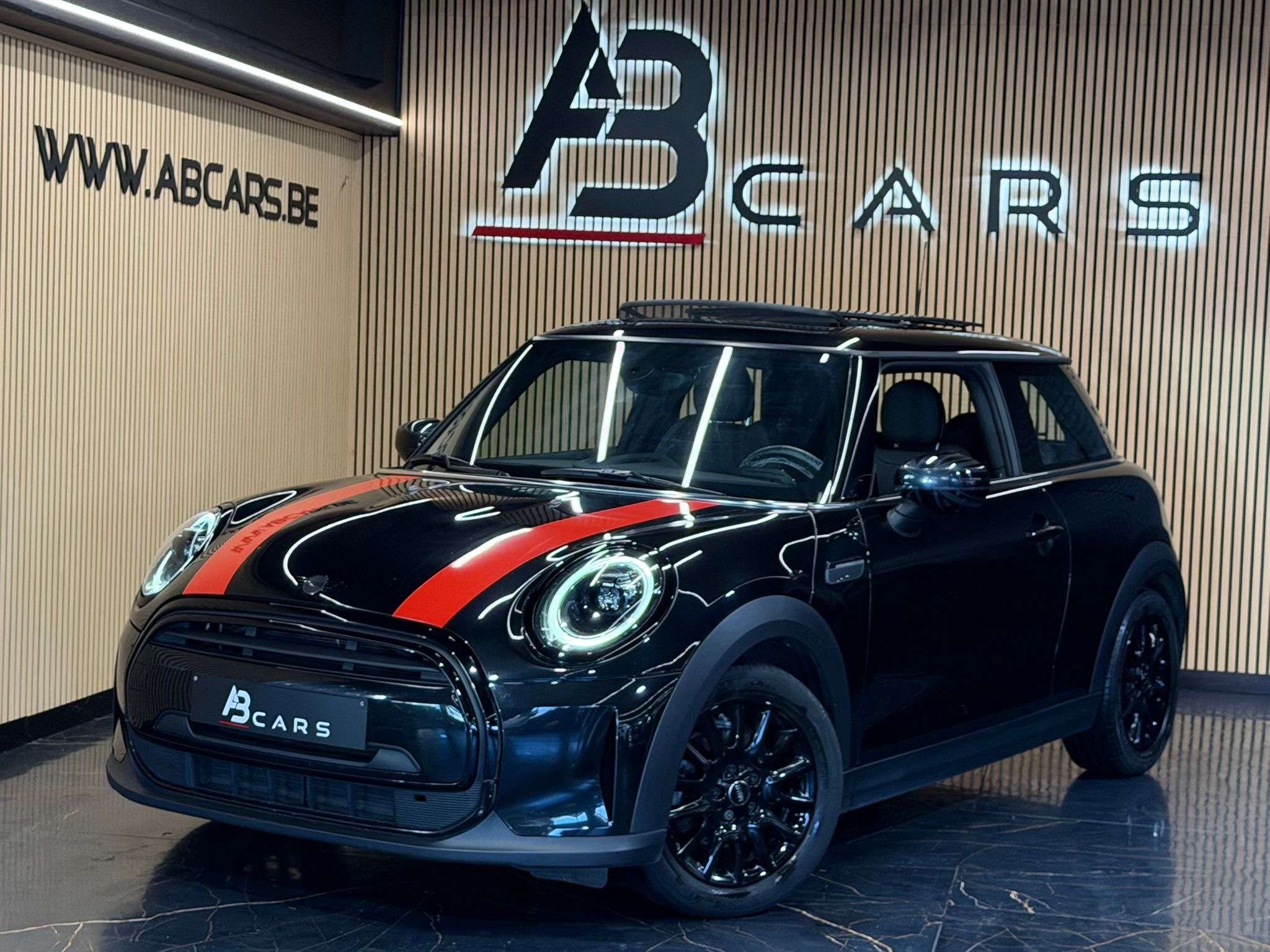 MINI Cooper 1.5i * GARANTIE 12 MOIS * 1ER PROPRIETAIRE * SPORT *
