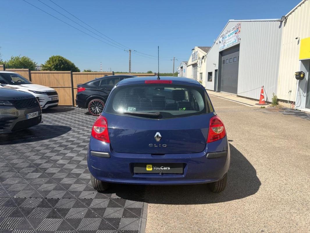 Renault Clio 1.2 TCE 75 RIPCURL EMBRAYAGE A PREVOIR - IDEAL JEUNE PERMIS CLIM VITRE ELECTRIQUE