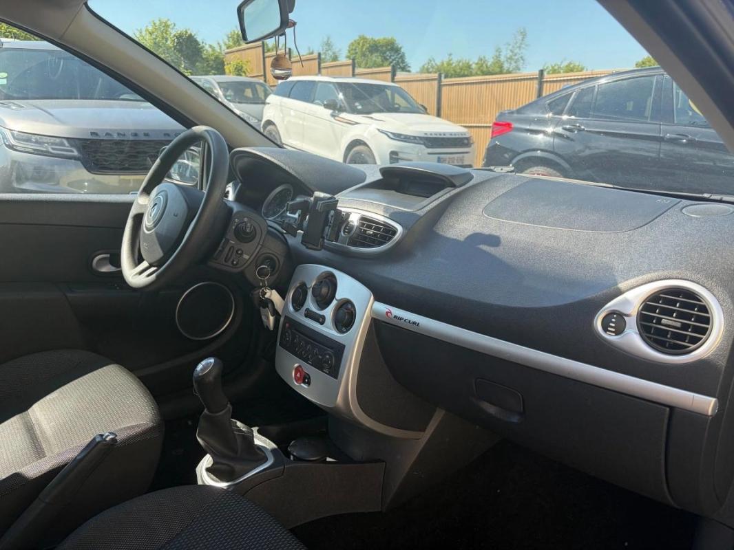 Renault Clio 1.2 TCE 75 RIPCURL EMBRAYAGE A PREVOIR - IDEAL JEUNE PERMIS CLIM VITRE ELECTRIQUE