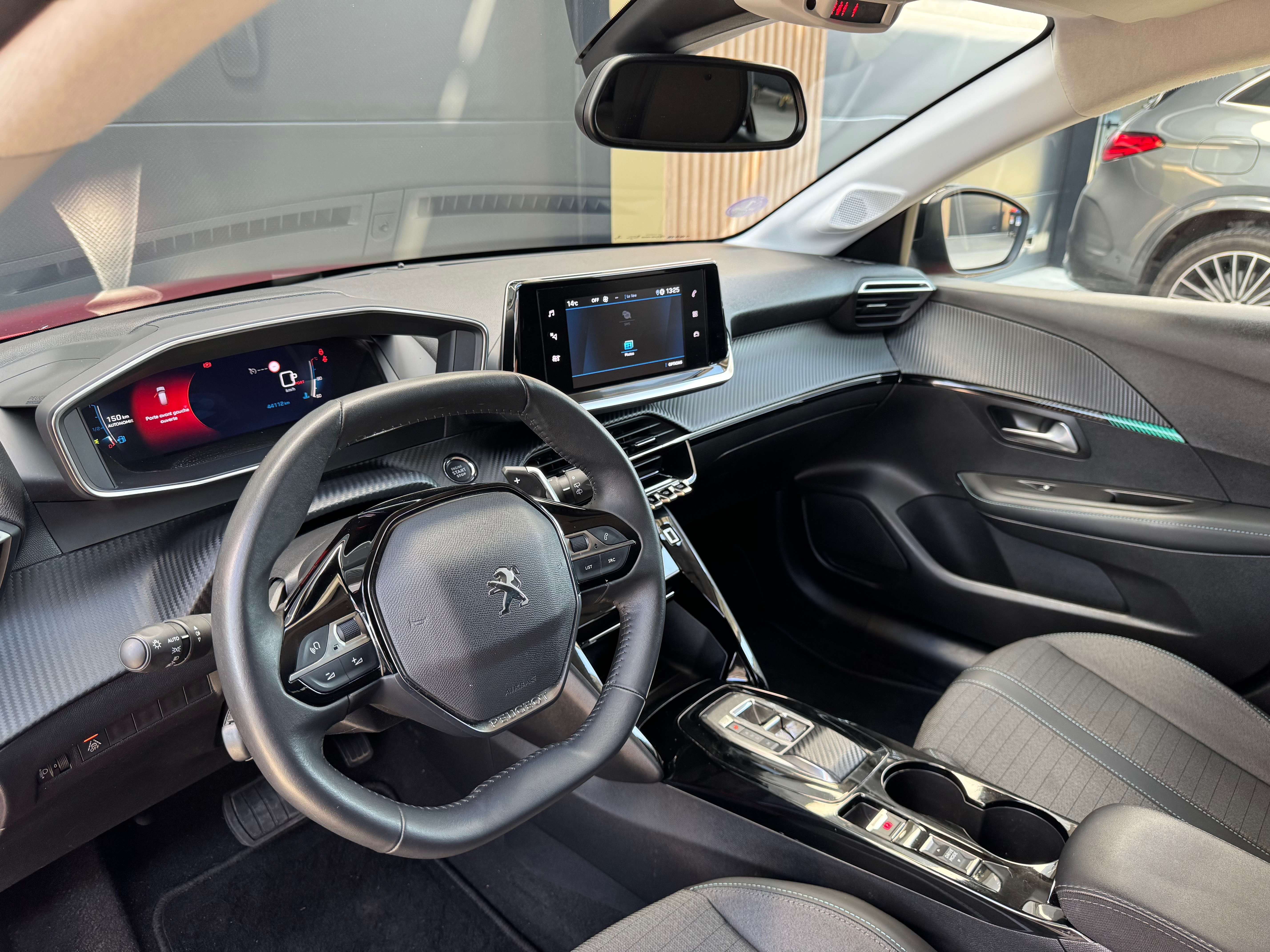 Peugeot 208 208 1.2i PureTech Allure Pack (EU6.4)