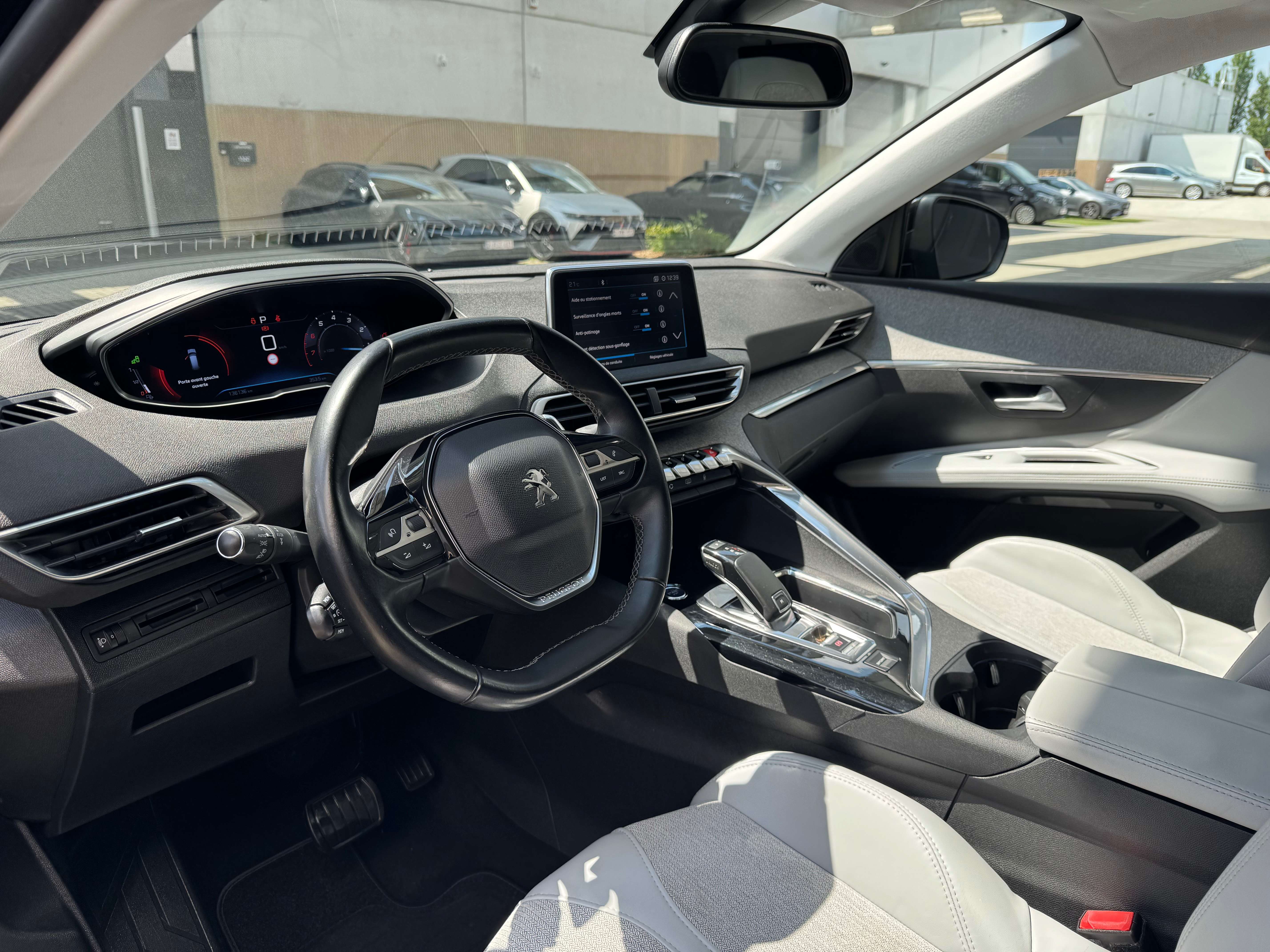 Peugeot 5008 5008 1.2 / 12 MOIS GARANTIE /TOIT PANO / 7 PLACES