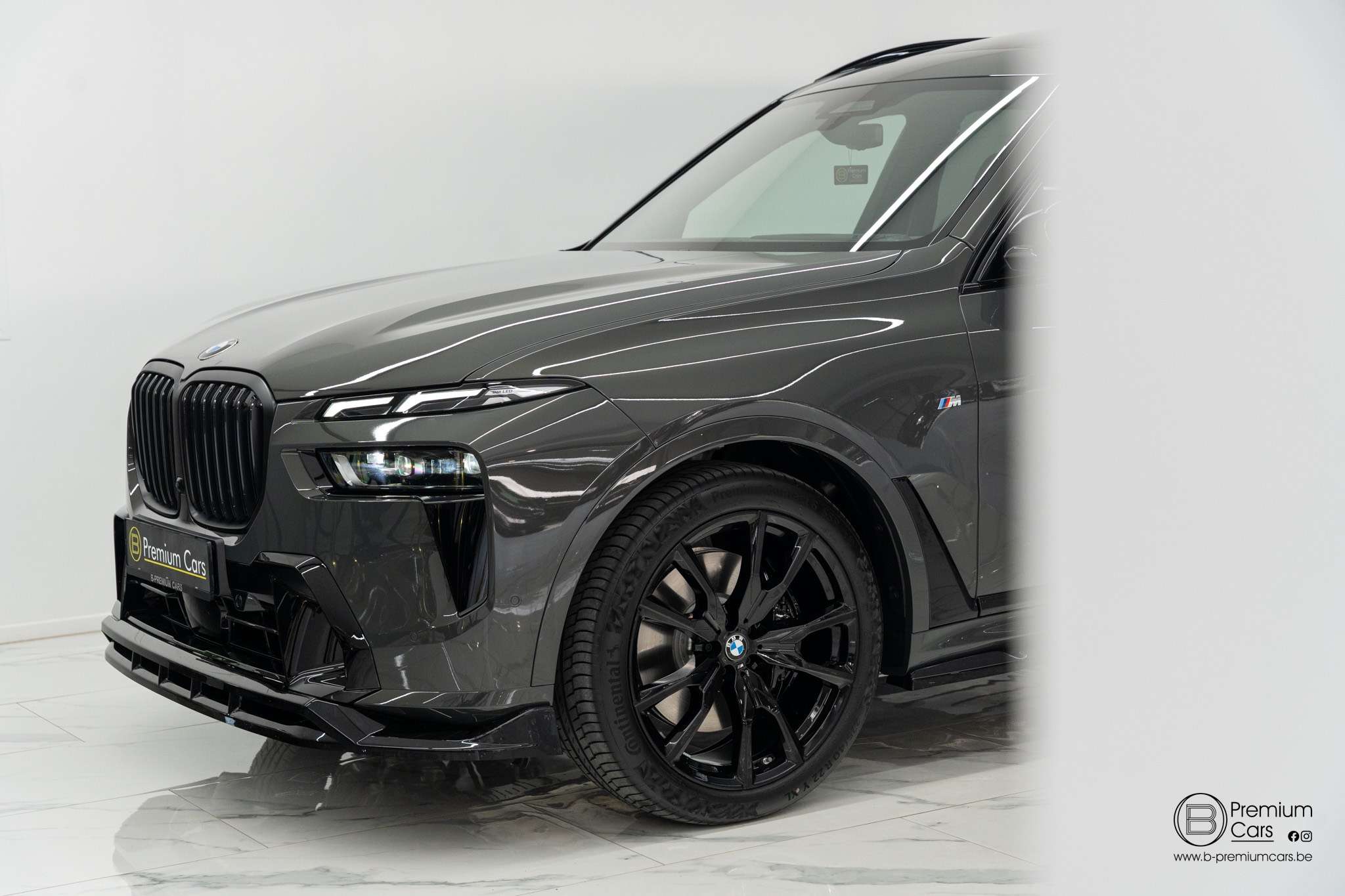 BMW X7 xDrive 40i M-pack pro bodykit! Acc, Hud, Massage!