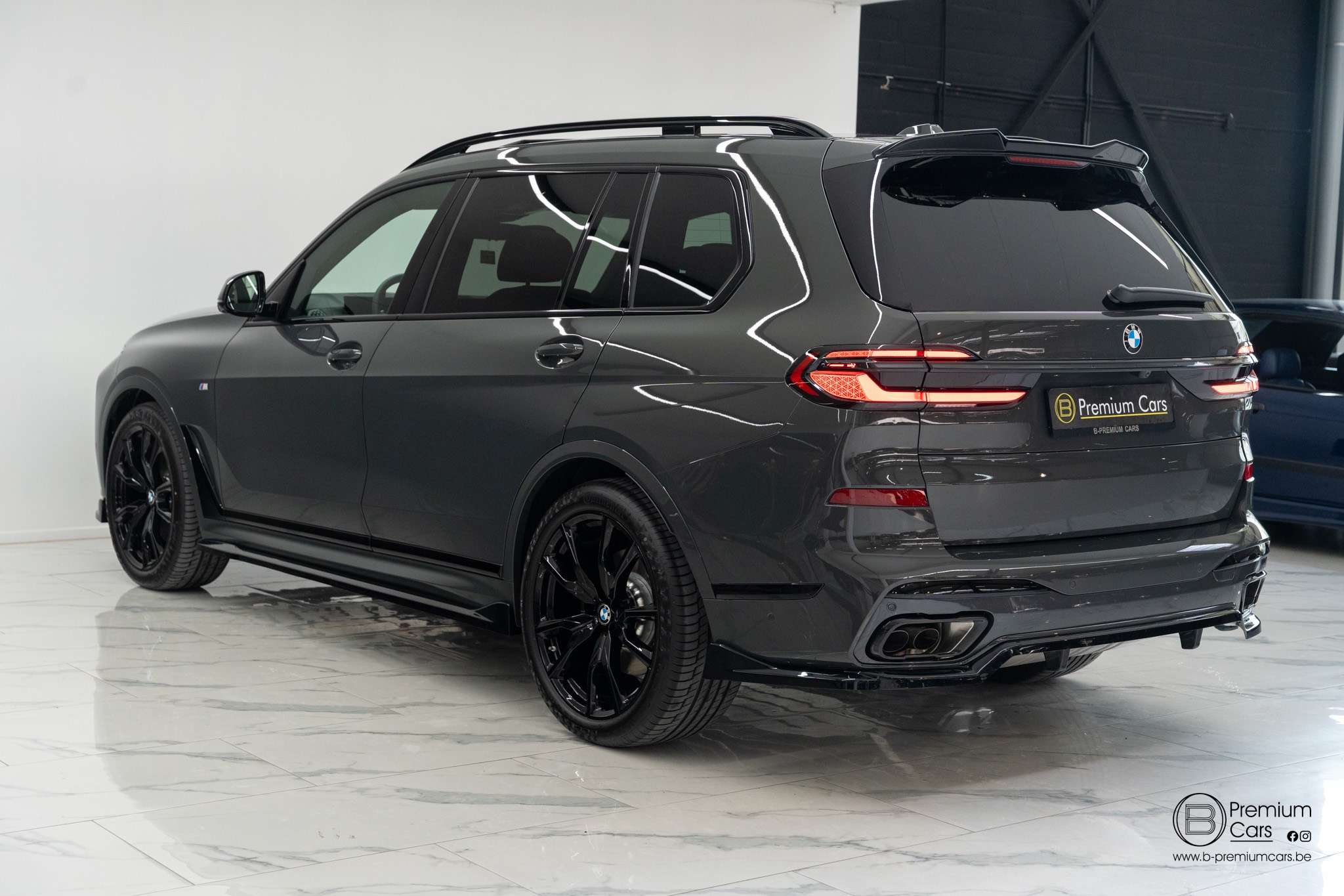 BMW X7 xDrive 40i M-pack pro bodykit! Acc, Hud, Massage!