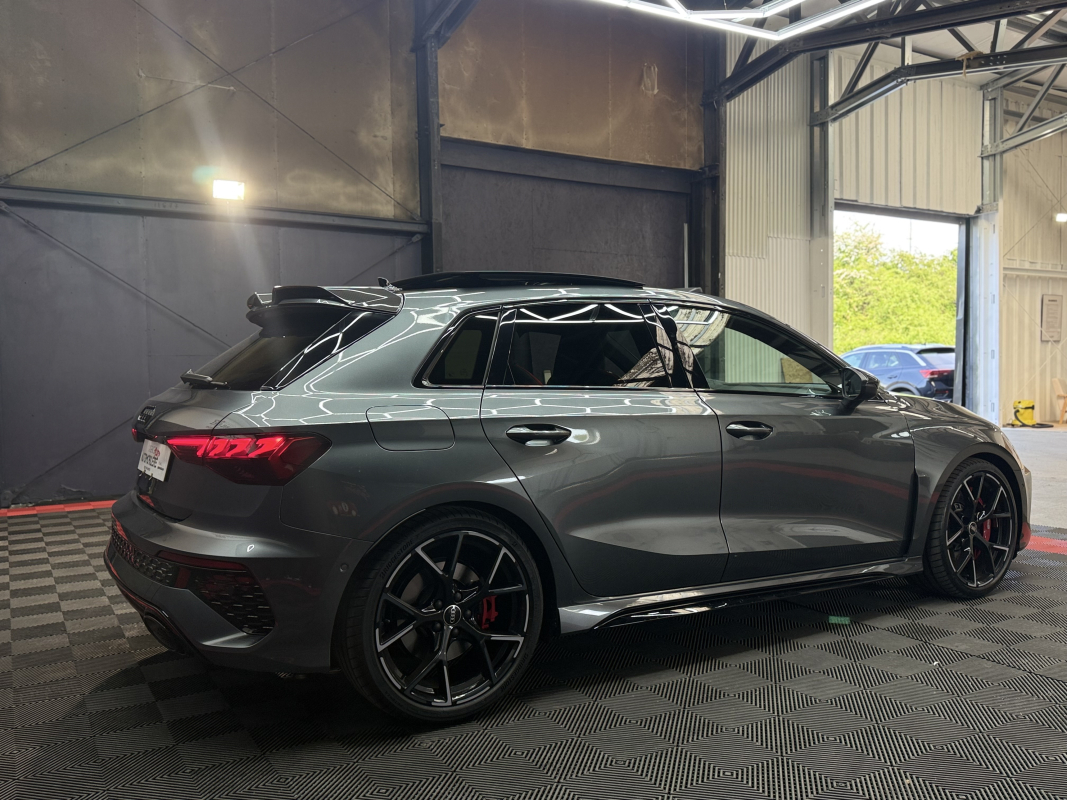 Audi RS3 SportBack 2.5 TFSI 400 QUATTRO S tronic RS DESIGN