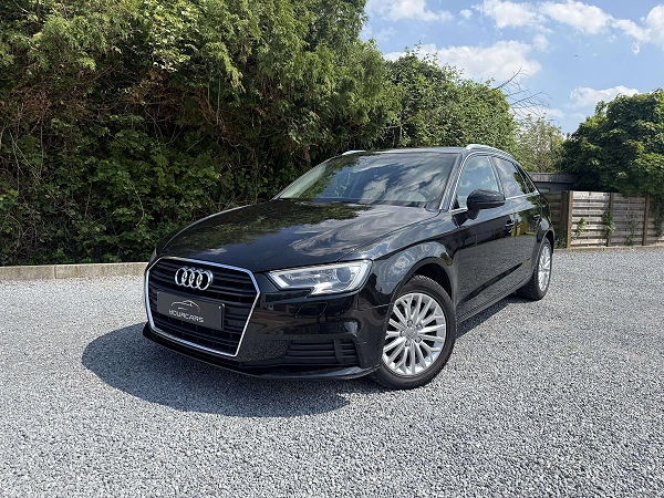 Audi A3 Sportback 1.6 TDi Ambition * XENON * GPS * EURO 6
