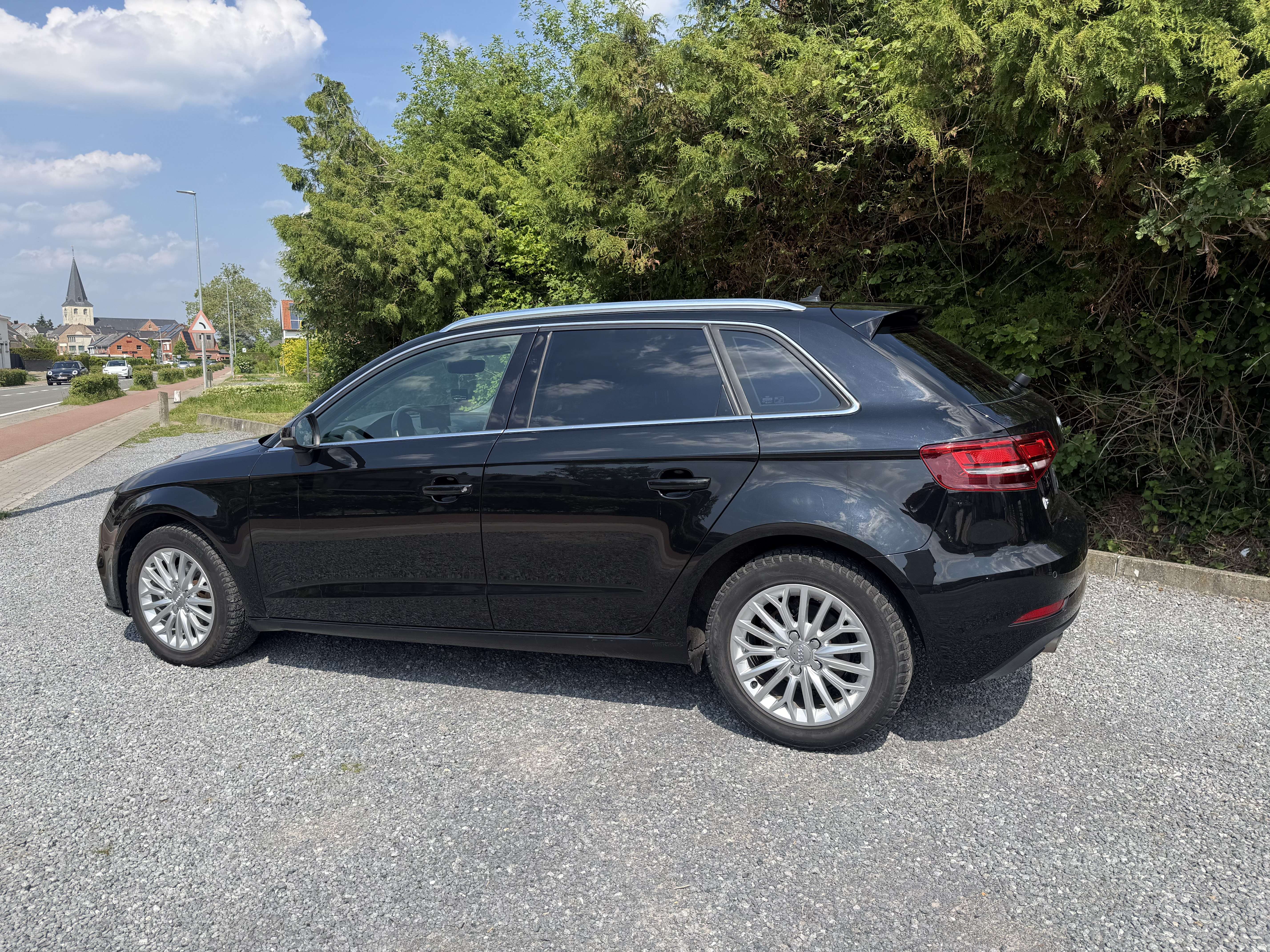 Audi A3 Sportback 1.6 TDi Ambition * XENON * GPS * EURO 6