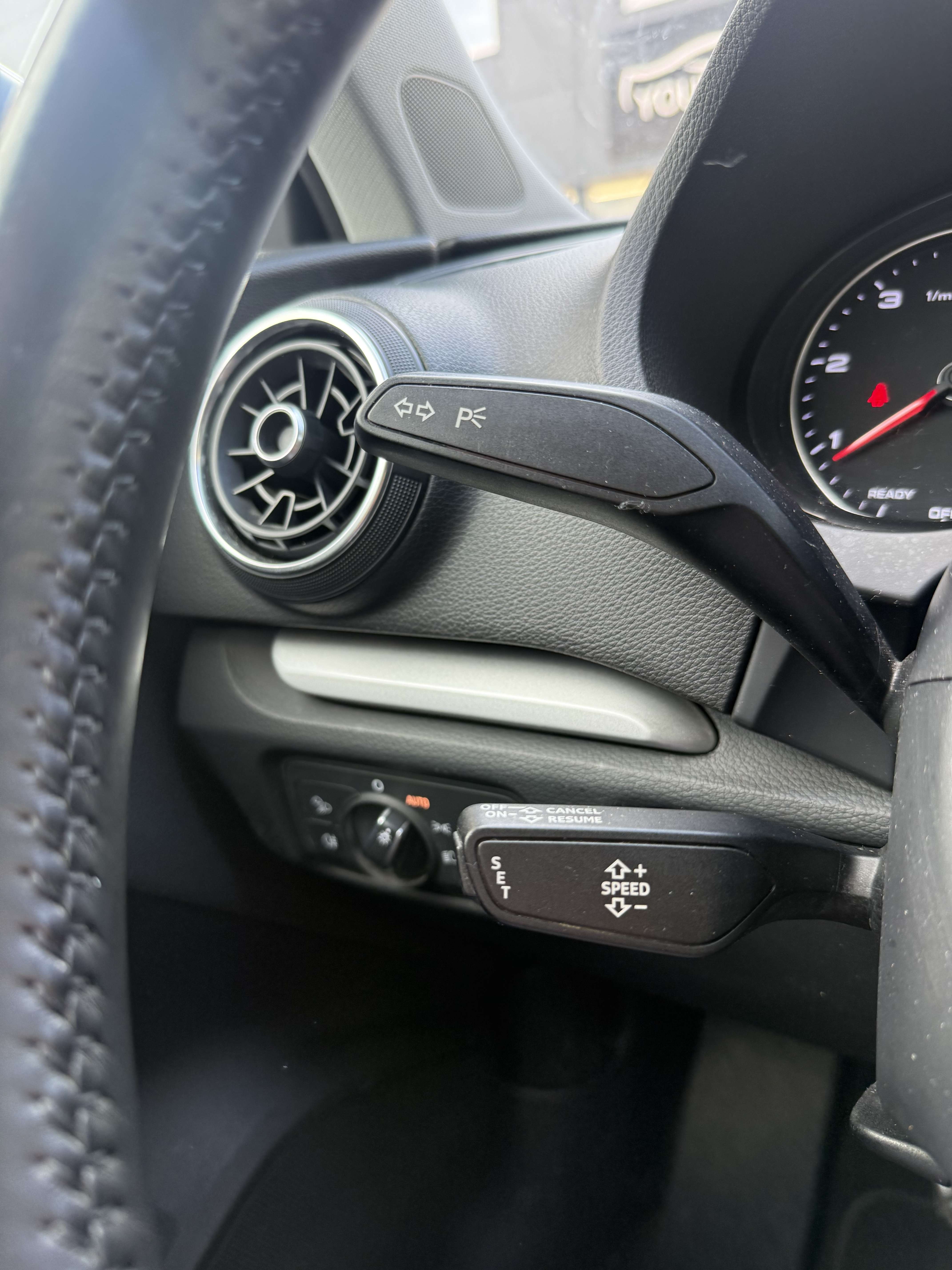 Audi A3 Sportback 1.6 TDi Ambition * XENON * GPS * EURO 6