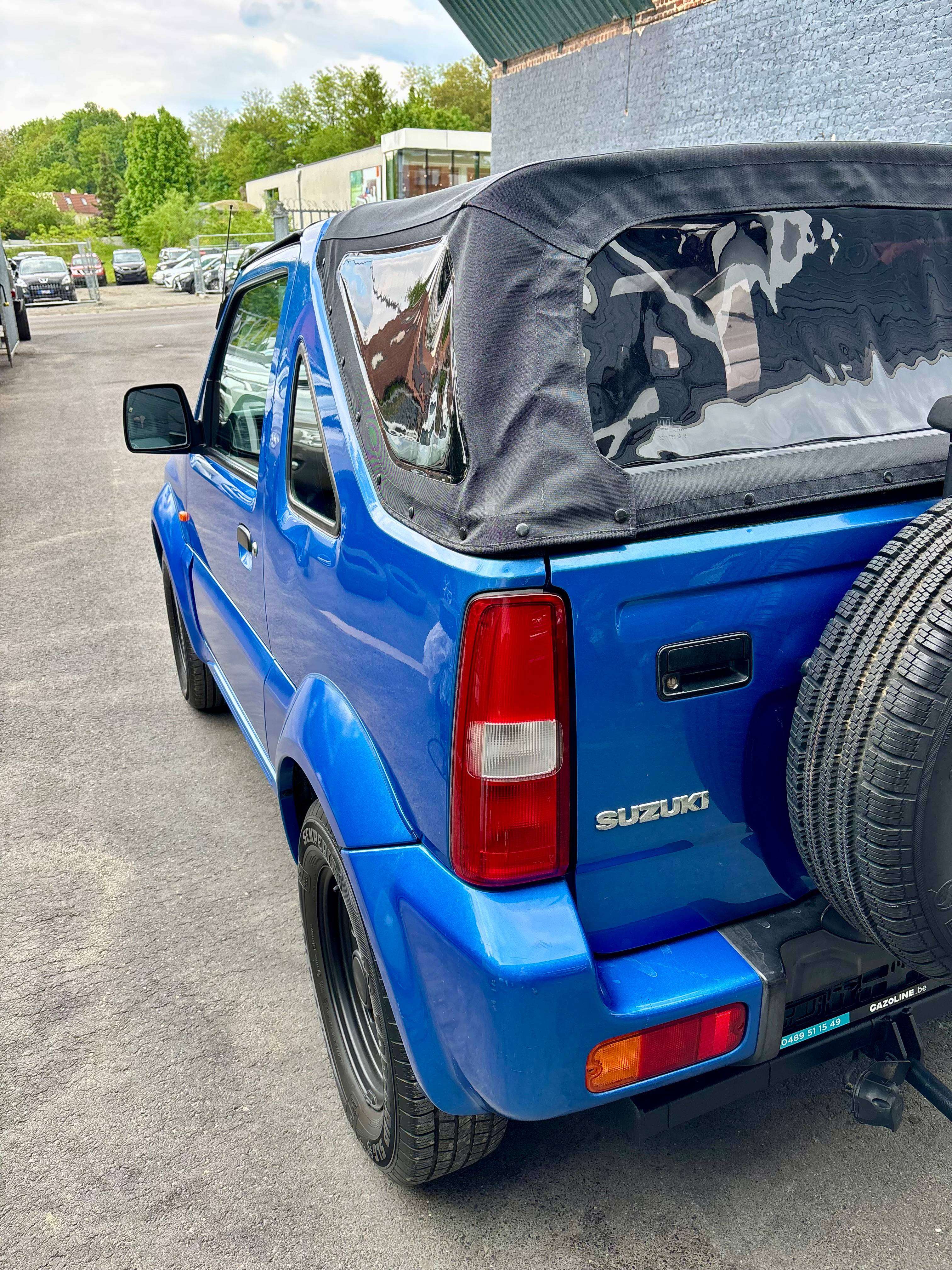Suzuki Jimny Cabrio 1.3i 16v " 47000 Km " Car-pass Belge