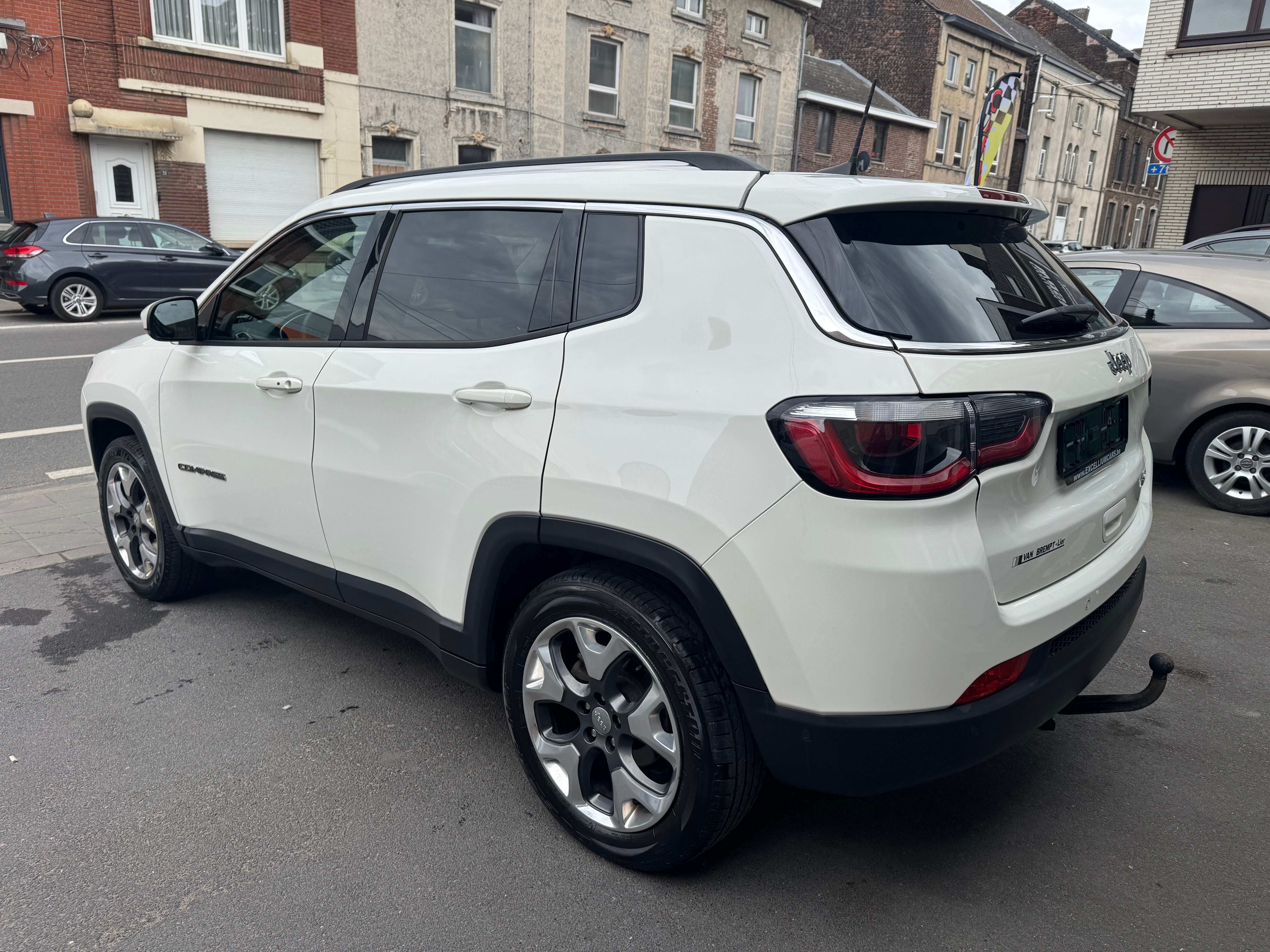 Jeep Compass 1.4 Turbo 4x2 Limited Semi Cuir Camera Jante Volant Chauffant Carnet Tres Propre Garantie