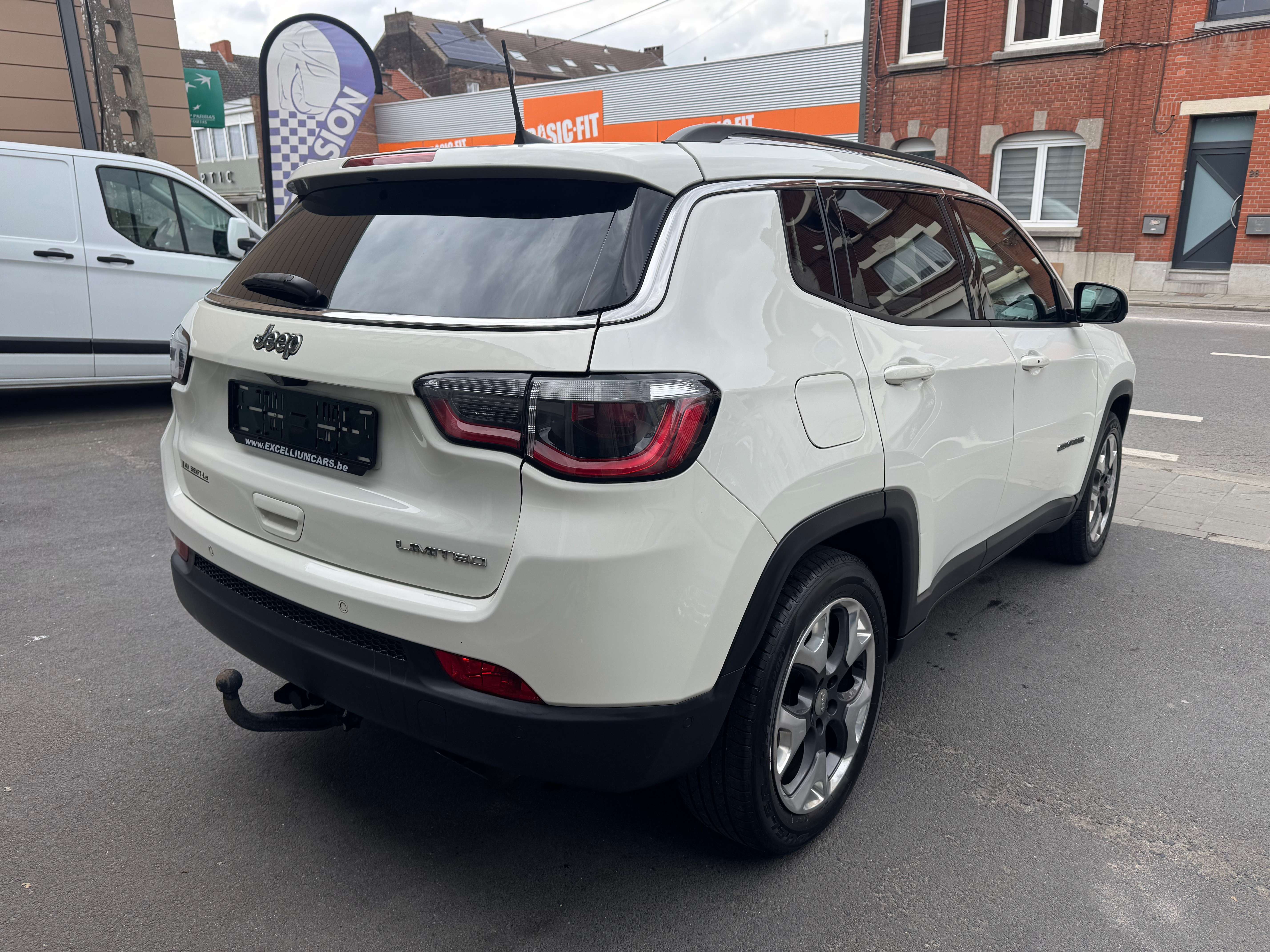 Jeep Compass 1.4 Turbo 4x2 Limited Semi Cuir Camera Jante Volant Chauffant Carnet Tres Propre Garantie