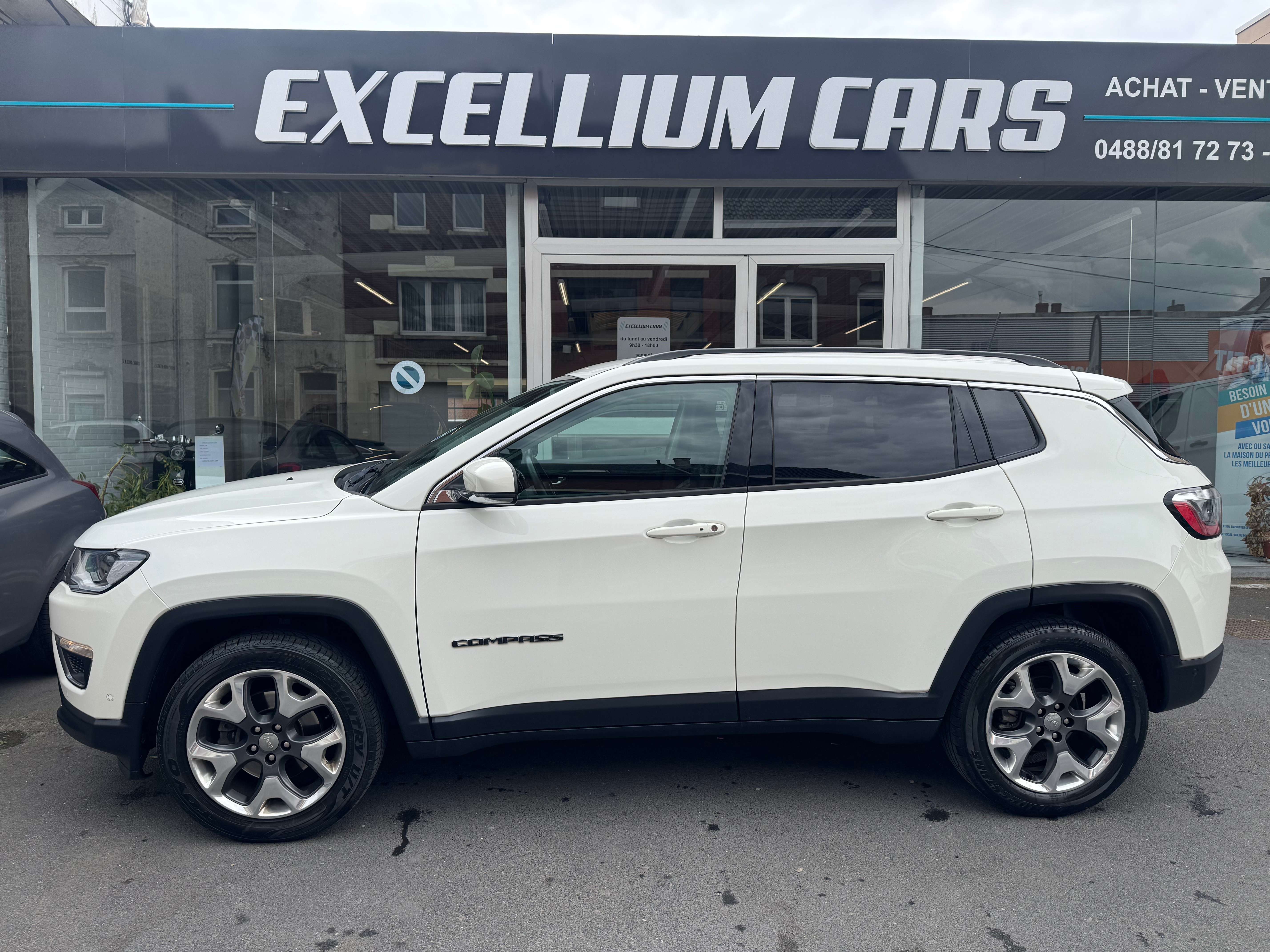 Jeep Compass 1.4 Turbo 4x2 Limited Semi Cuir Camera Jante Volant Chauffant Carnet Tres Propre Garantie