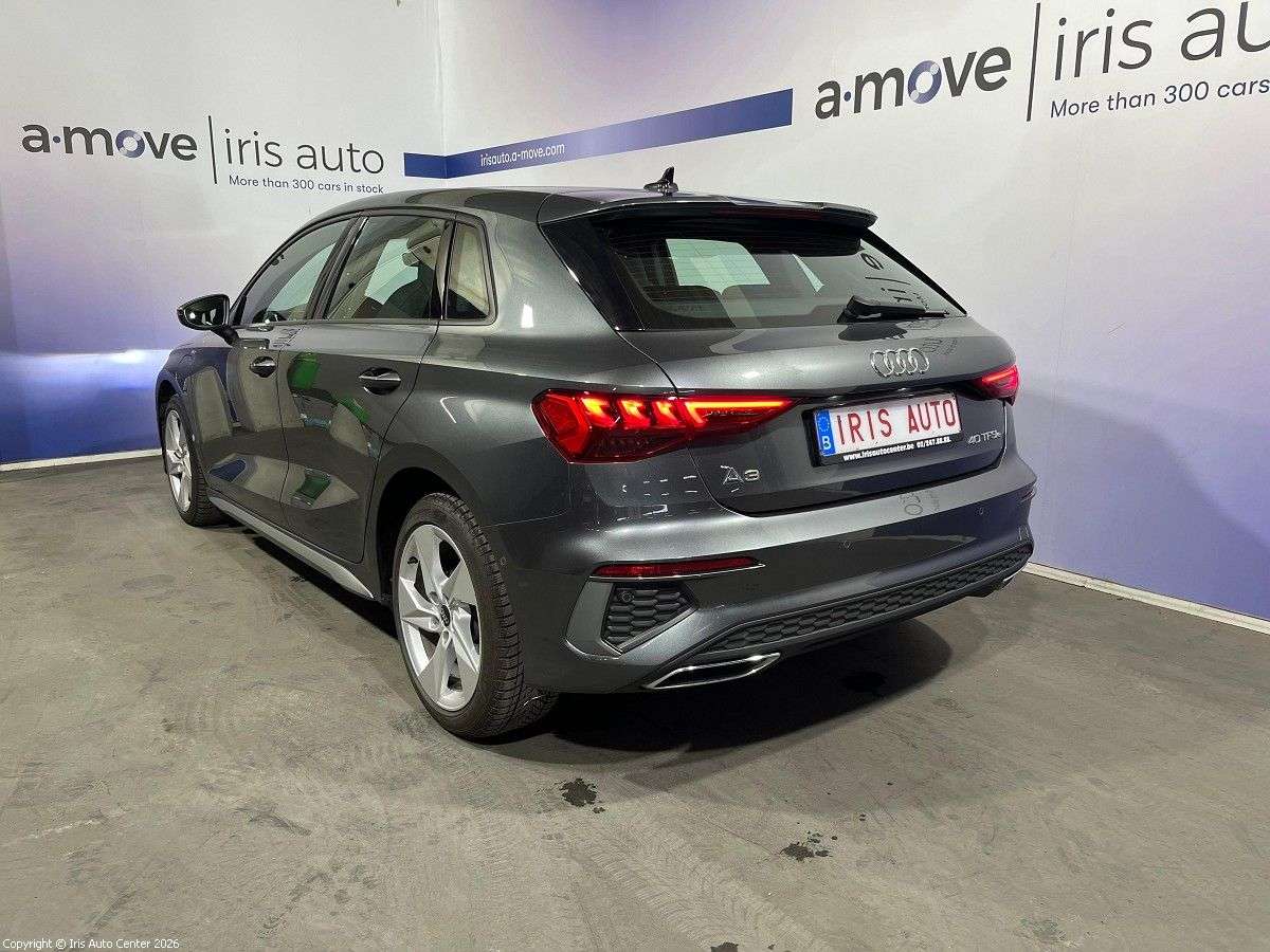 Audi A3 40 TFSI E S-LINE | NETTO: 20.700€ | CARPLAY