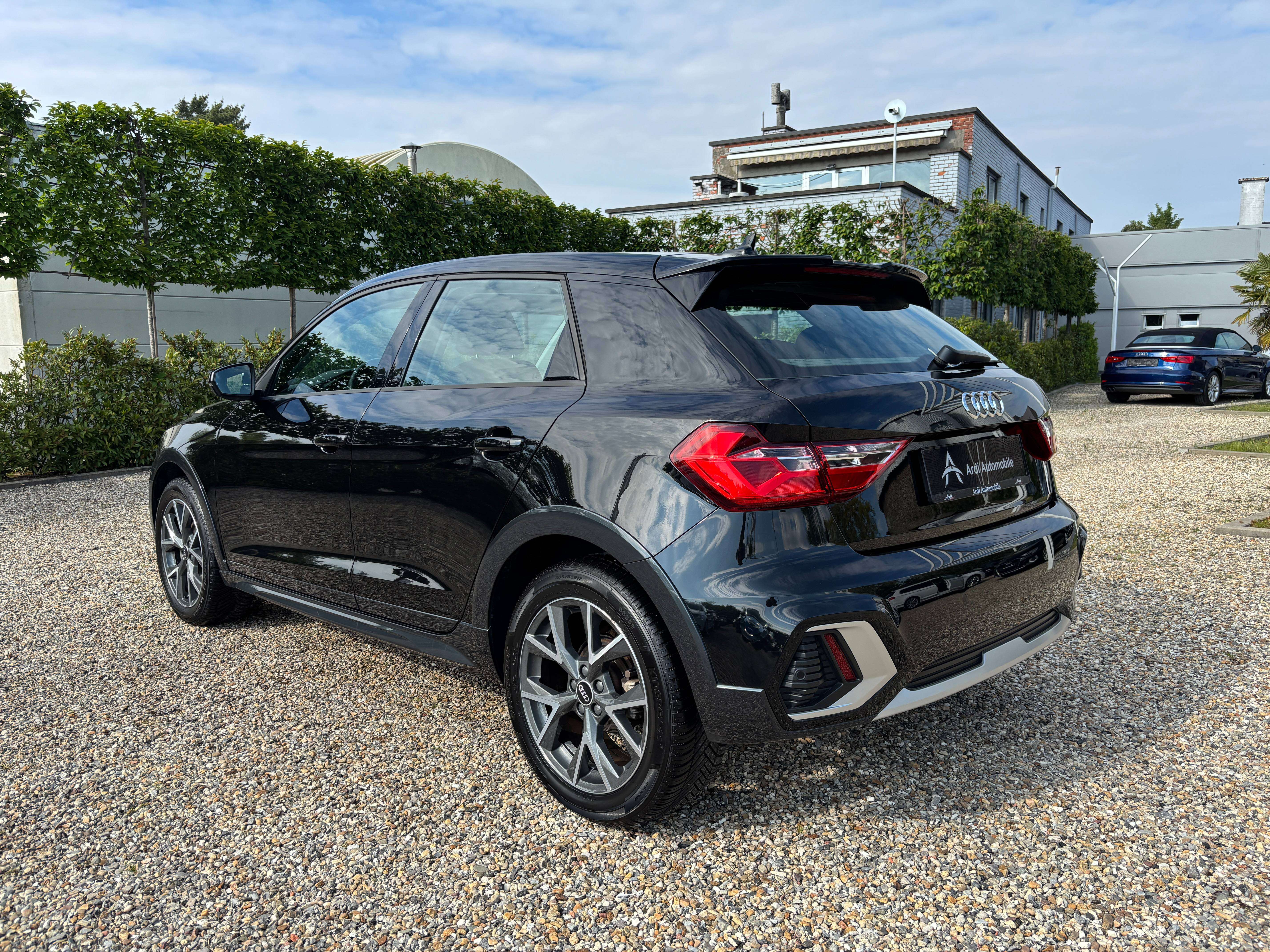 Audi A1 Citycarver 1.0 TFSI *LED AMBIANCE*1ER PROPRIO*GARANTIE*