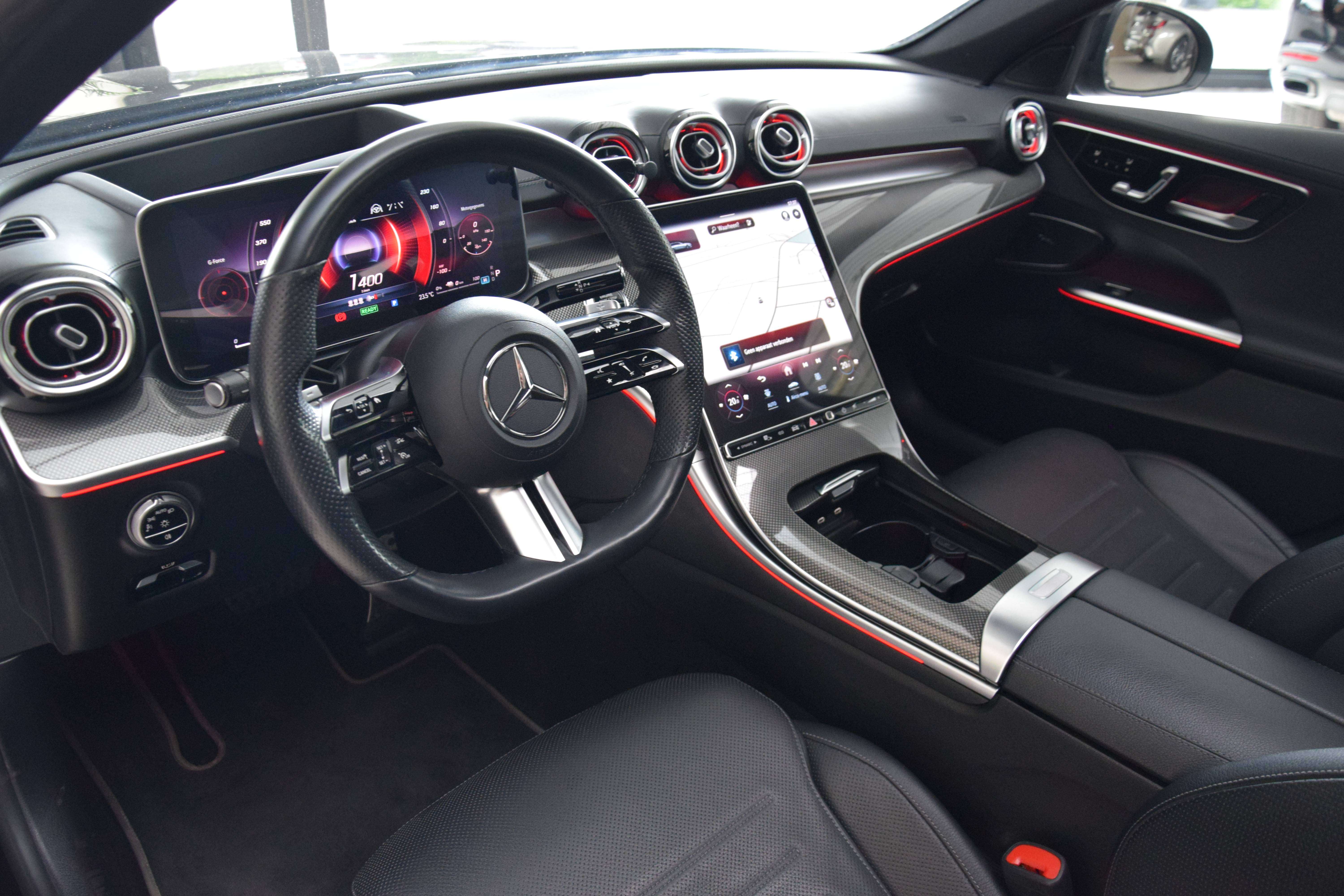 Mercedes-Benz C 300 e PHEV AMG-Line 04/2022 - Full Option!!