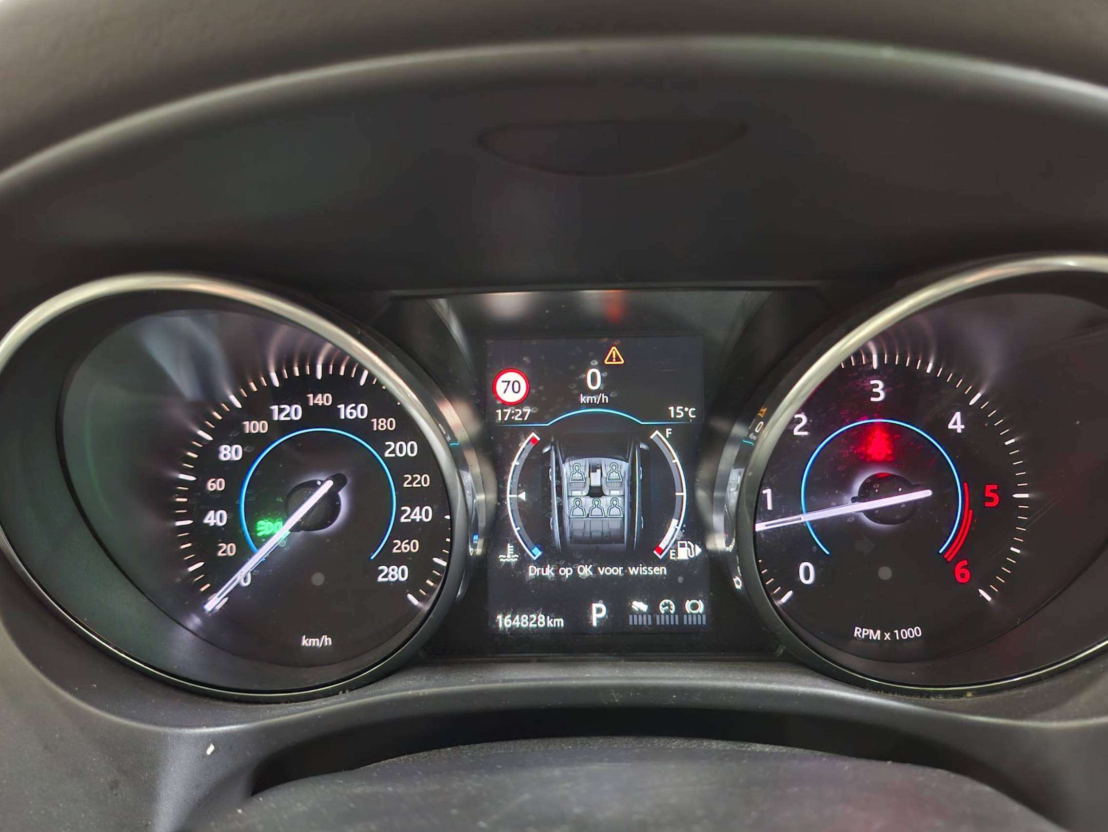 Jaguar F-Pace PANO DAK I AUTOMAAT I ZETEL VERWARMING I STARTSTOP
