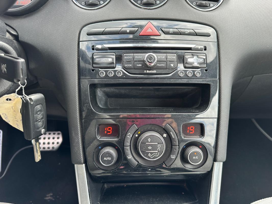 Peugeot 308 2.0 HDi 160ch FAP Roland Garros A
