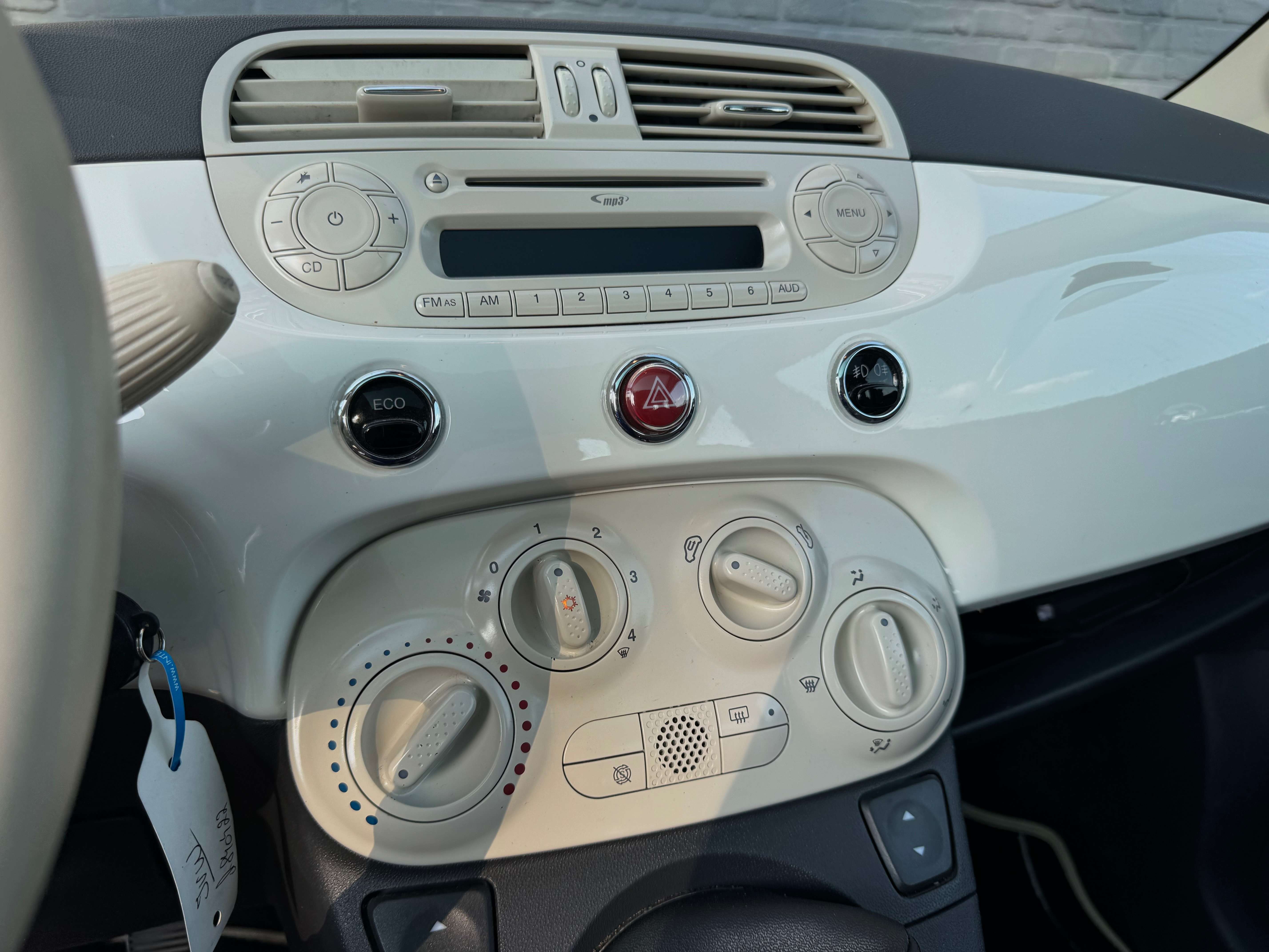 Fiat 500 0.9 T TwinAir * Airco * PDC * Pano Dak