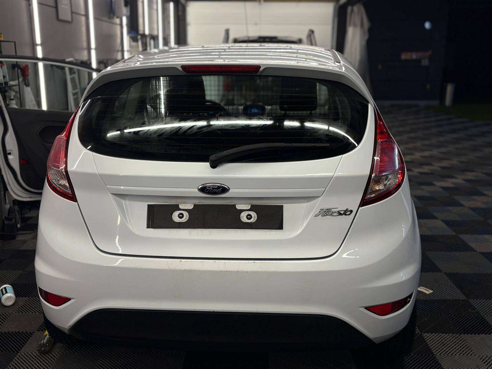 Ford Fiesta 1.5 TDCi Lichte vracht GEKEURD 2016 92000km Euro 6