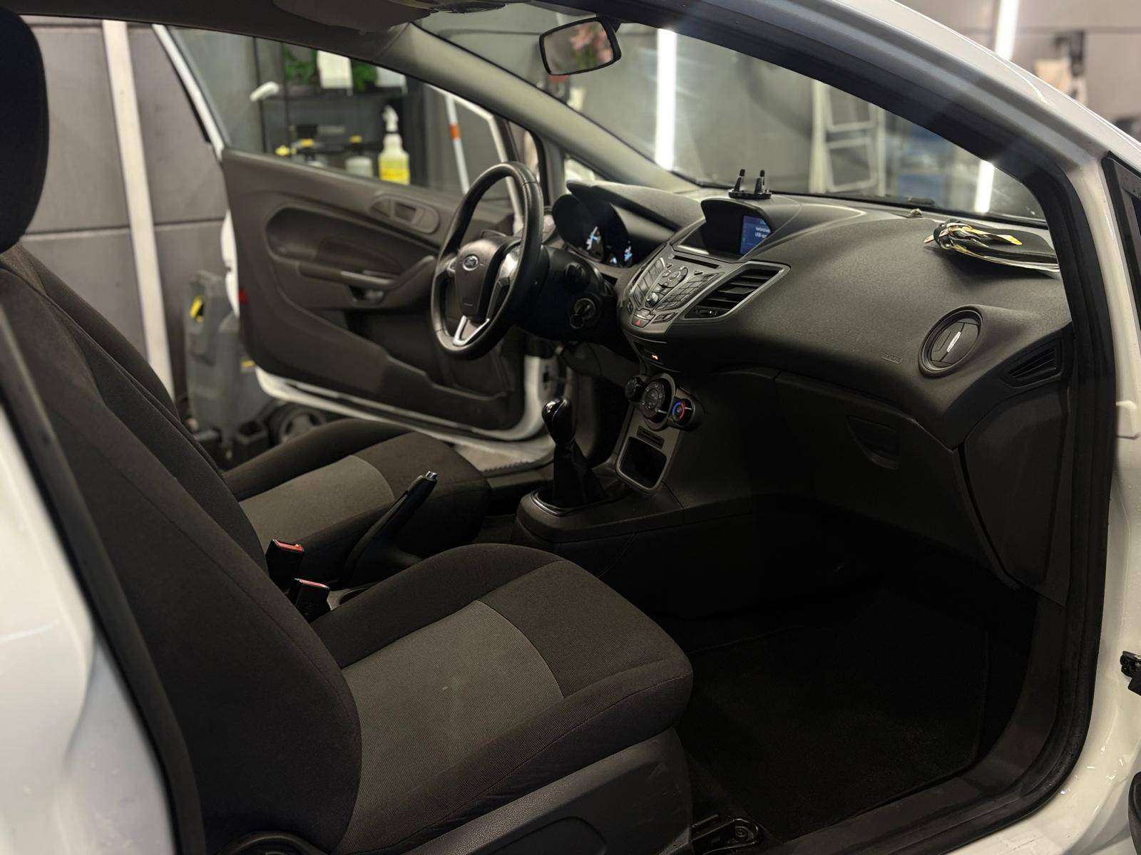 Ford Fiesta 1.5 TDCi Lichte vracht GEKEURD 2016 92000km Euro 6