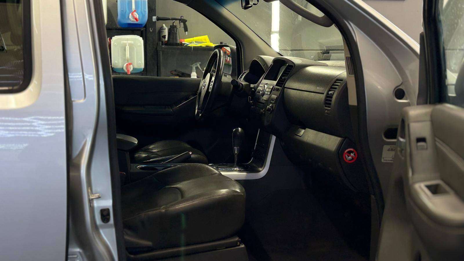 Nissan Navara 3.0 dCi V6 bj. 2013 AUTOMATIQUE 230pk Probleem boite