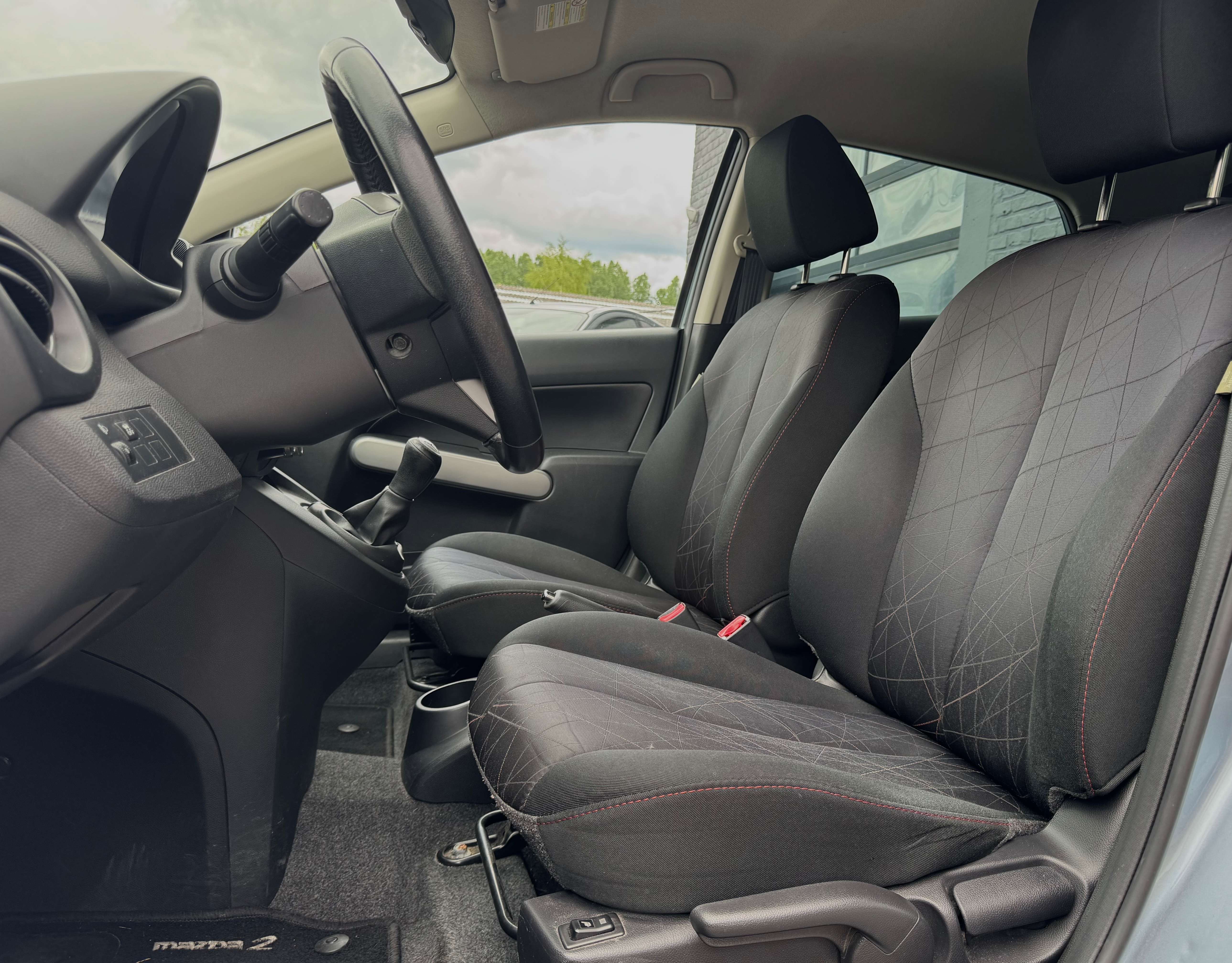 Mazda 2 1.3i * Kenko * PDC * Airco * Zetel Verw