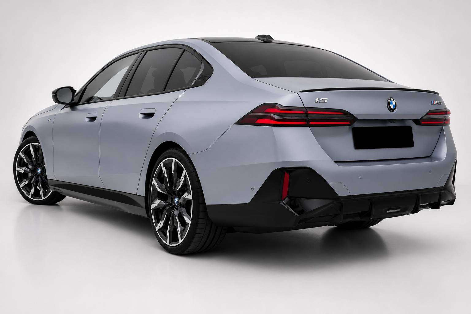 BMW i5 M60 Individual B&W ACC BTWwagen