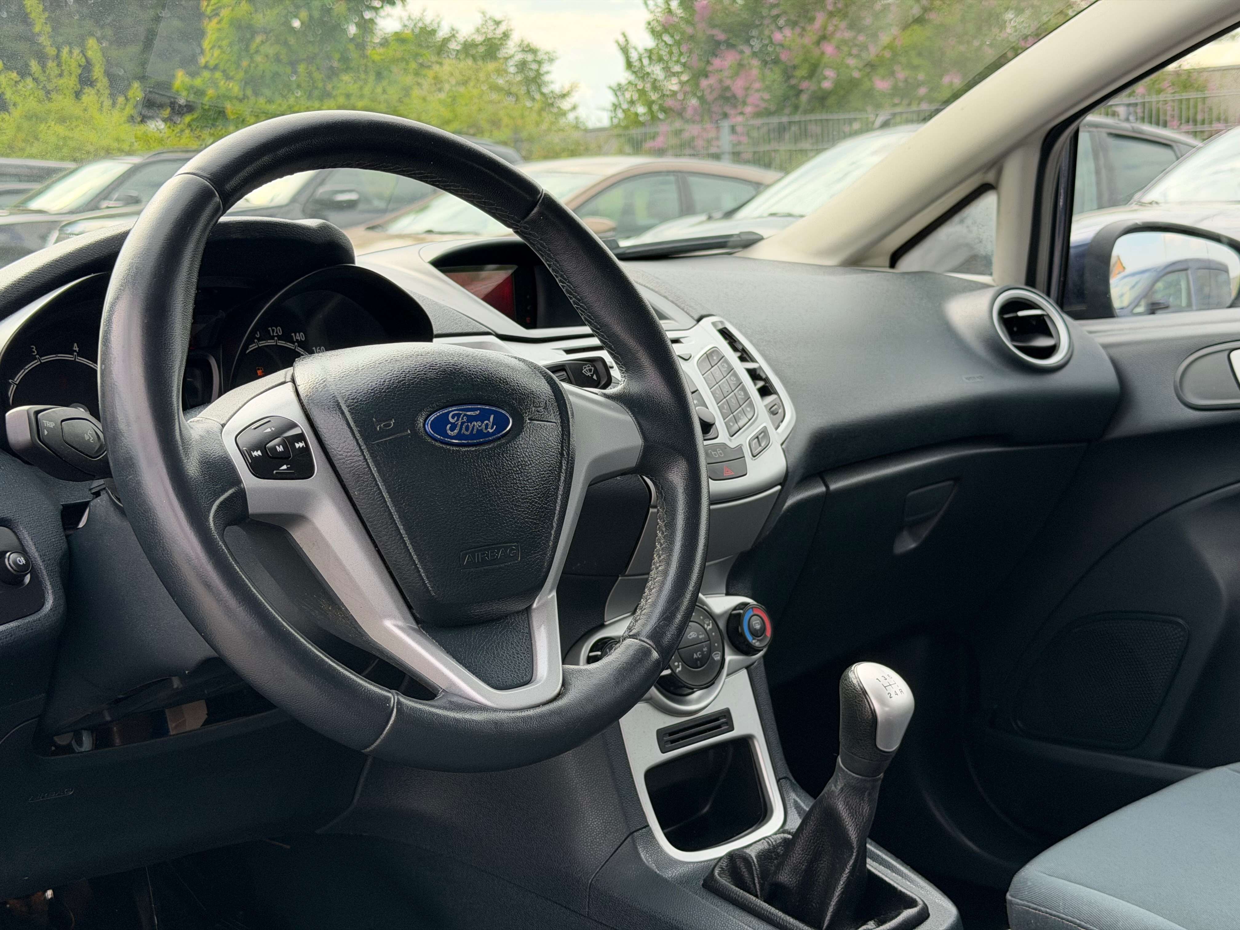 Ford Fiesta Fiesta 1.25i • ROULE PARFAITEMENT