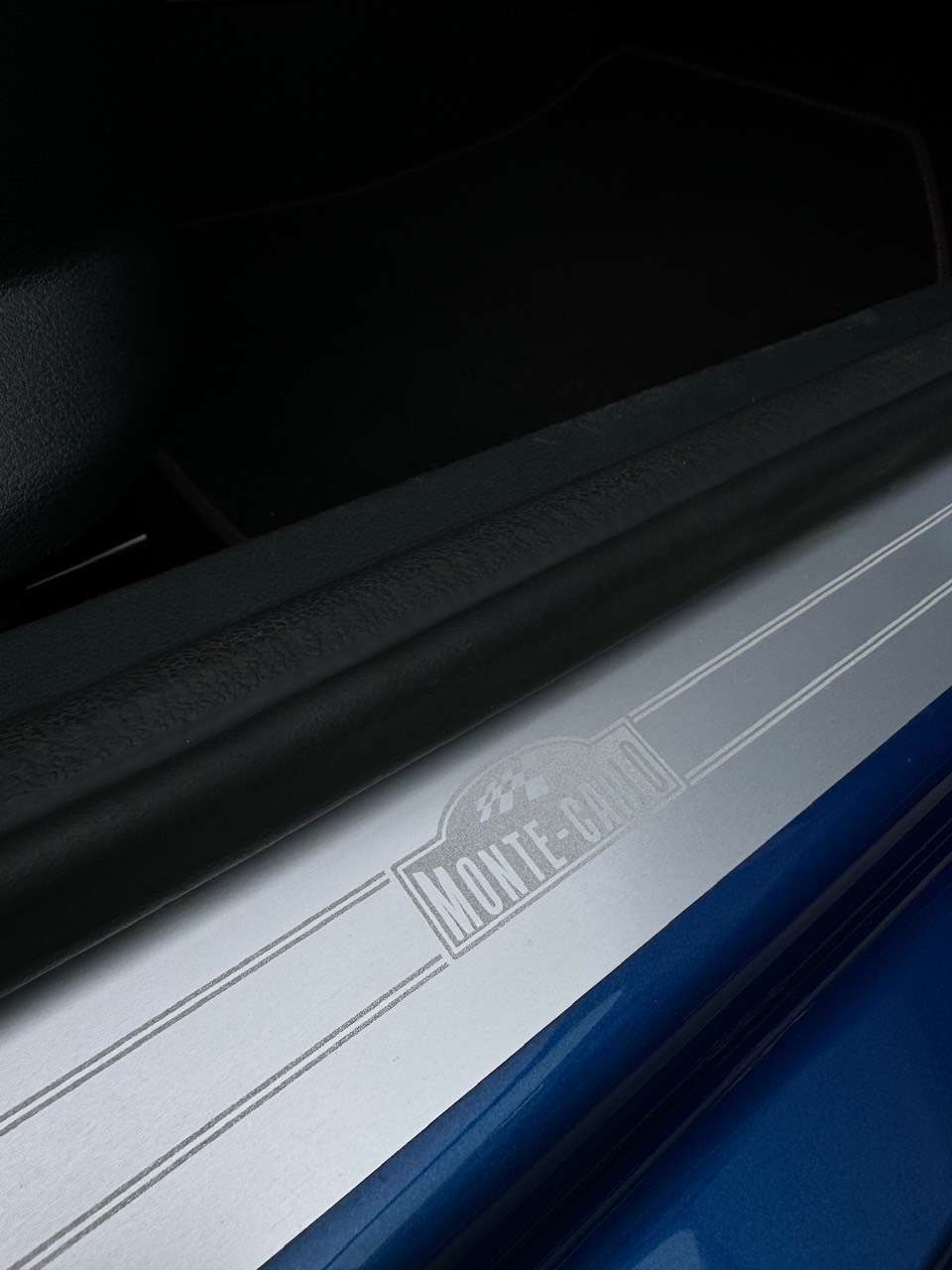 Skoda Fabia 1.2 TSI Monte Carlo - Pano Dak * 1 JAAR GARANTIE *