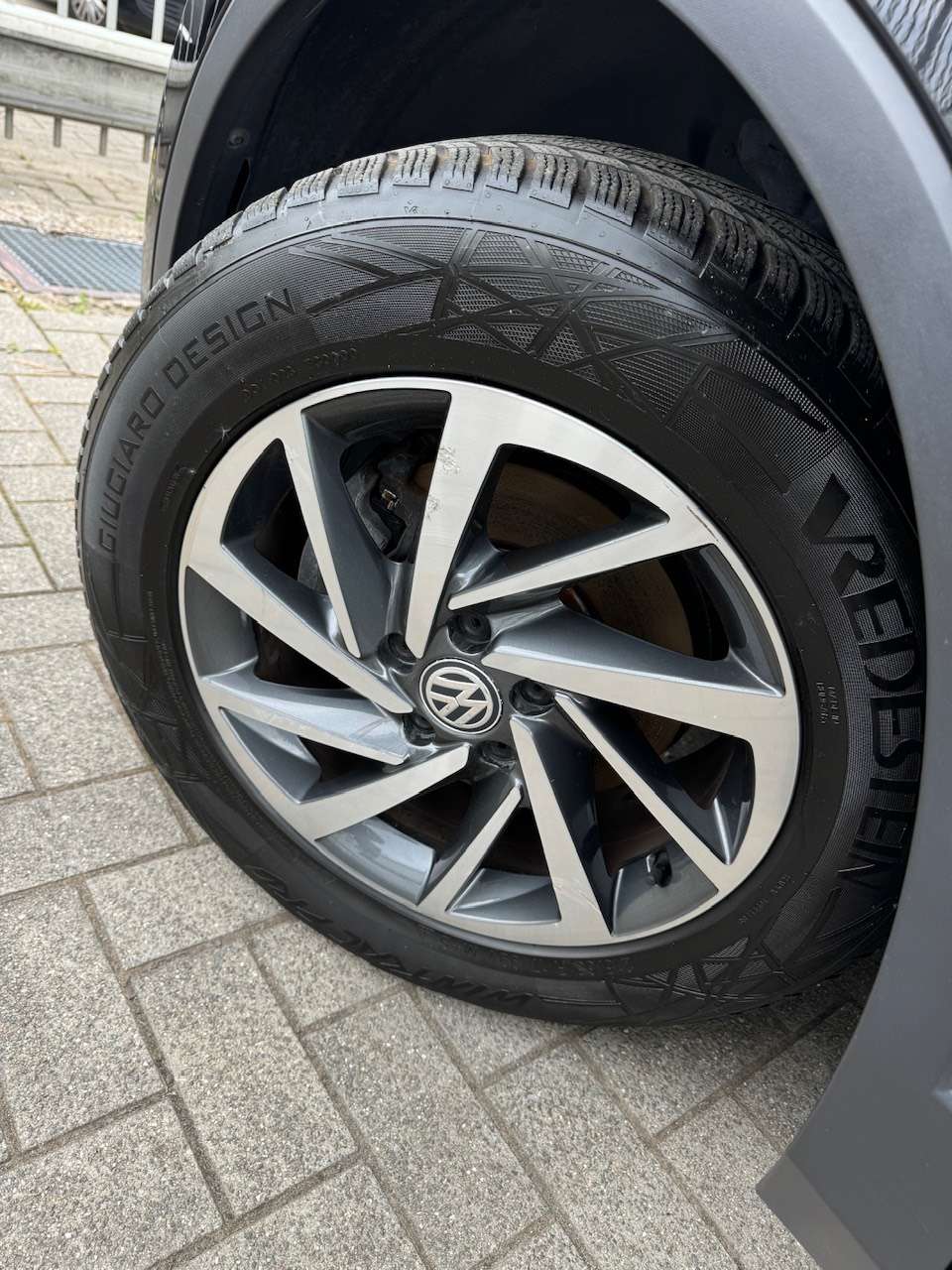 Volkswagen Tiguan 1.4 TSi - CarPlay ** 1 JAAR GARANTIE ** !!