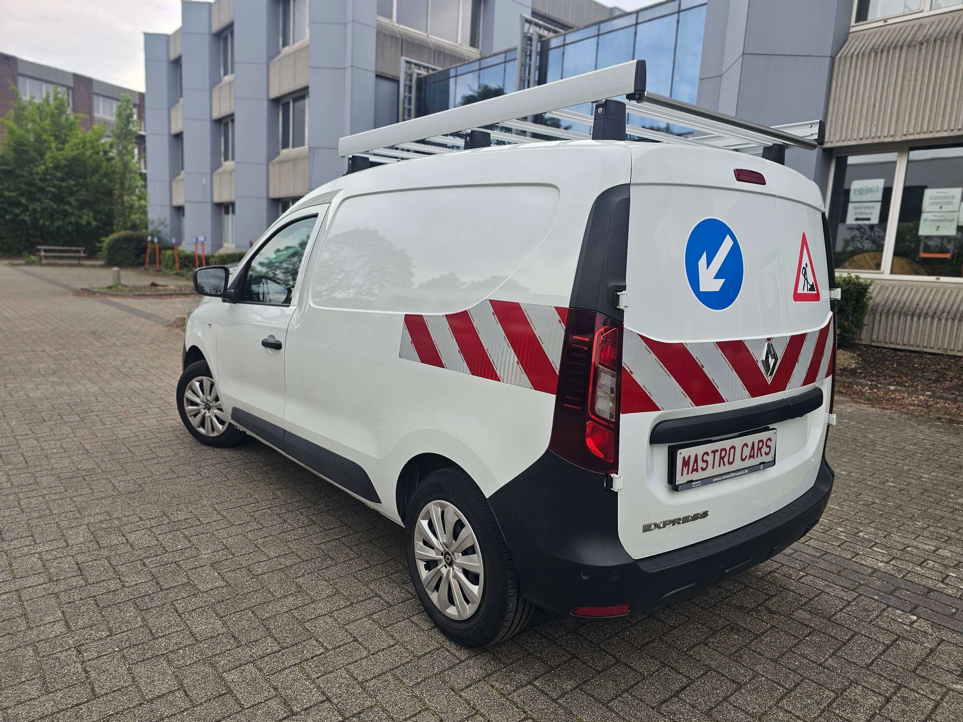 Renault Express 1.5 Blue dCi Confort S/S (EU6d)