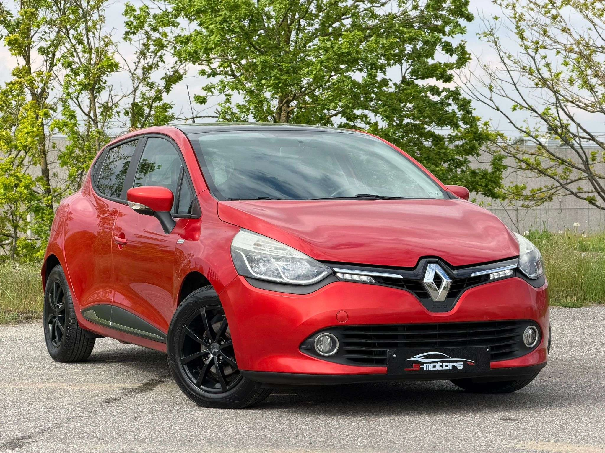 Renault Clio Clio 1.2i • GPS • AIRCO • JANTE • TOIT PANO