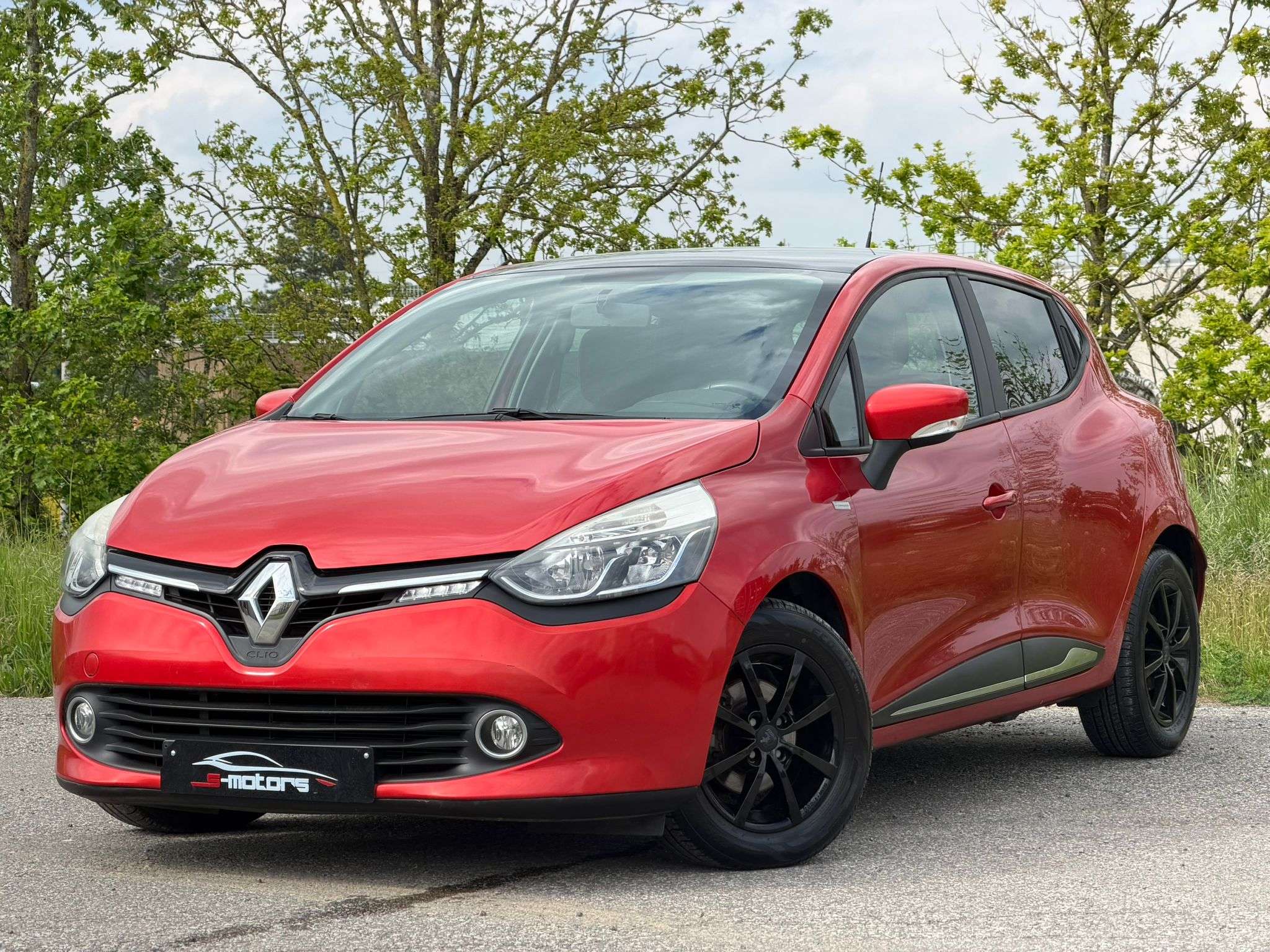 Renault Clio Clio 1.2i • GPS • AIRCO • JANTE • TOIT PANO