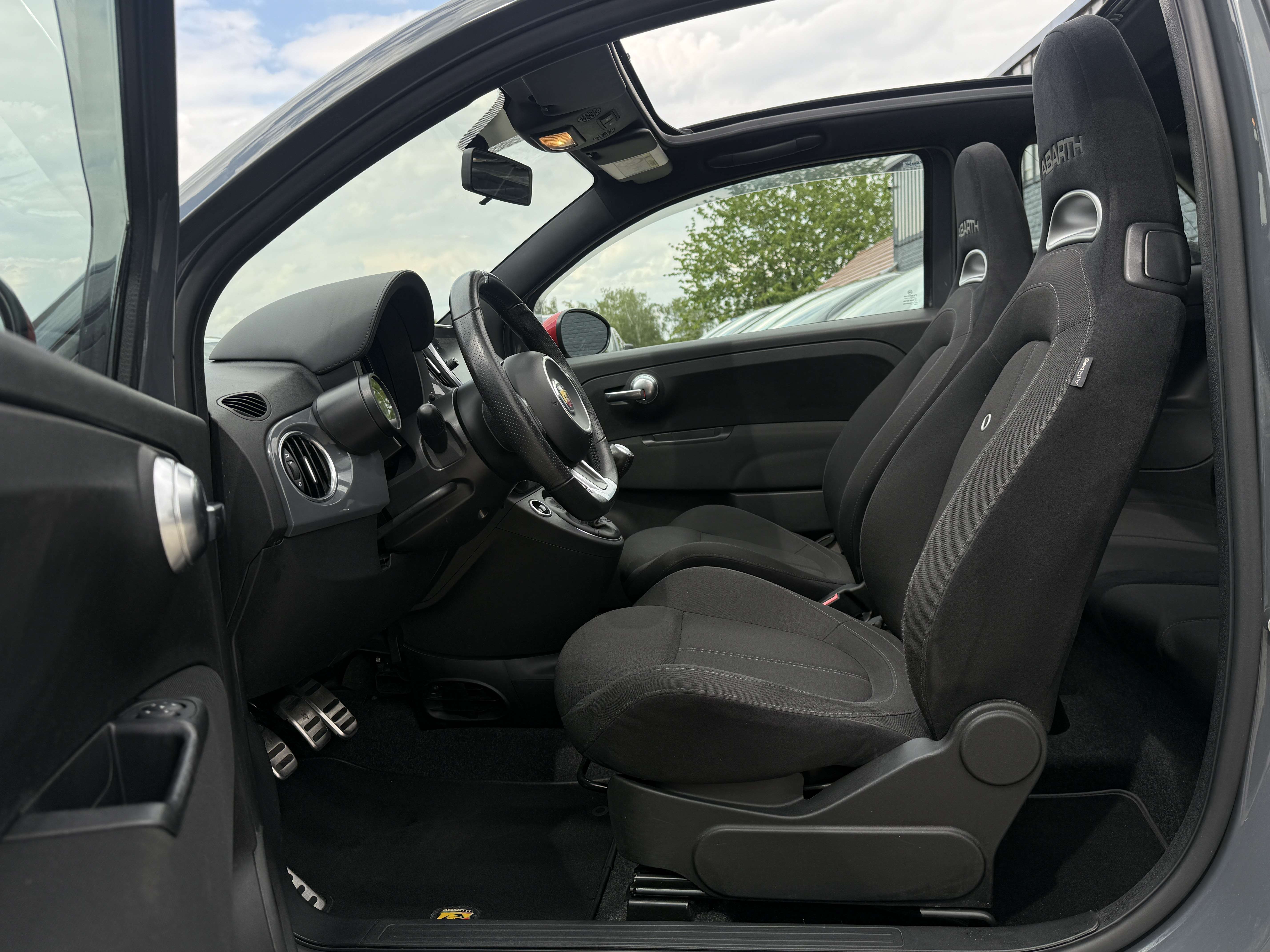 Abarth 595C 595C 1.4 T-Jet 145cv Cabrio /Carplay/Led/Pdc/Garantie/