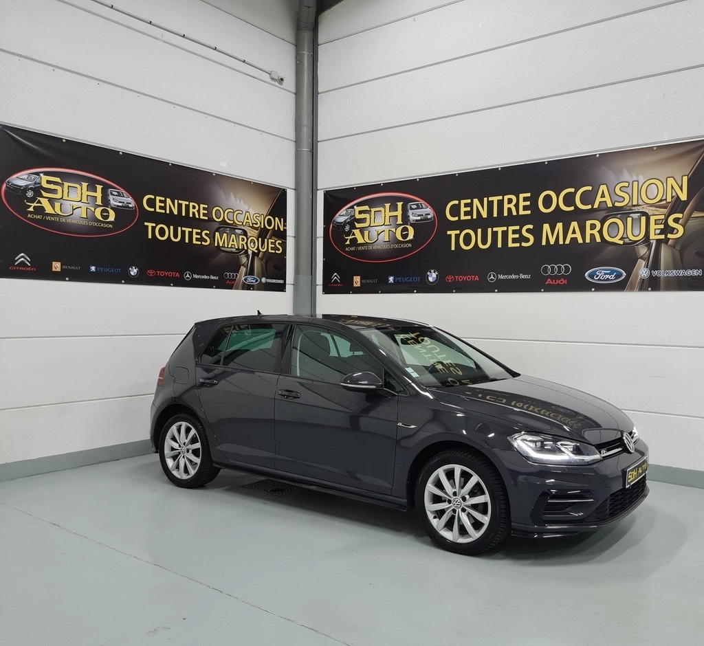 Volkswagen Golf VIII 2.0 TDI SCR 150 R-LINE DSG7