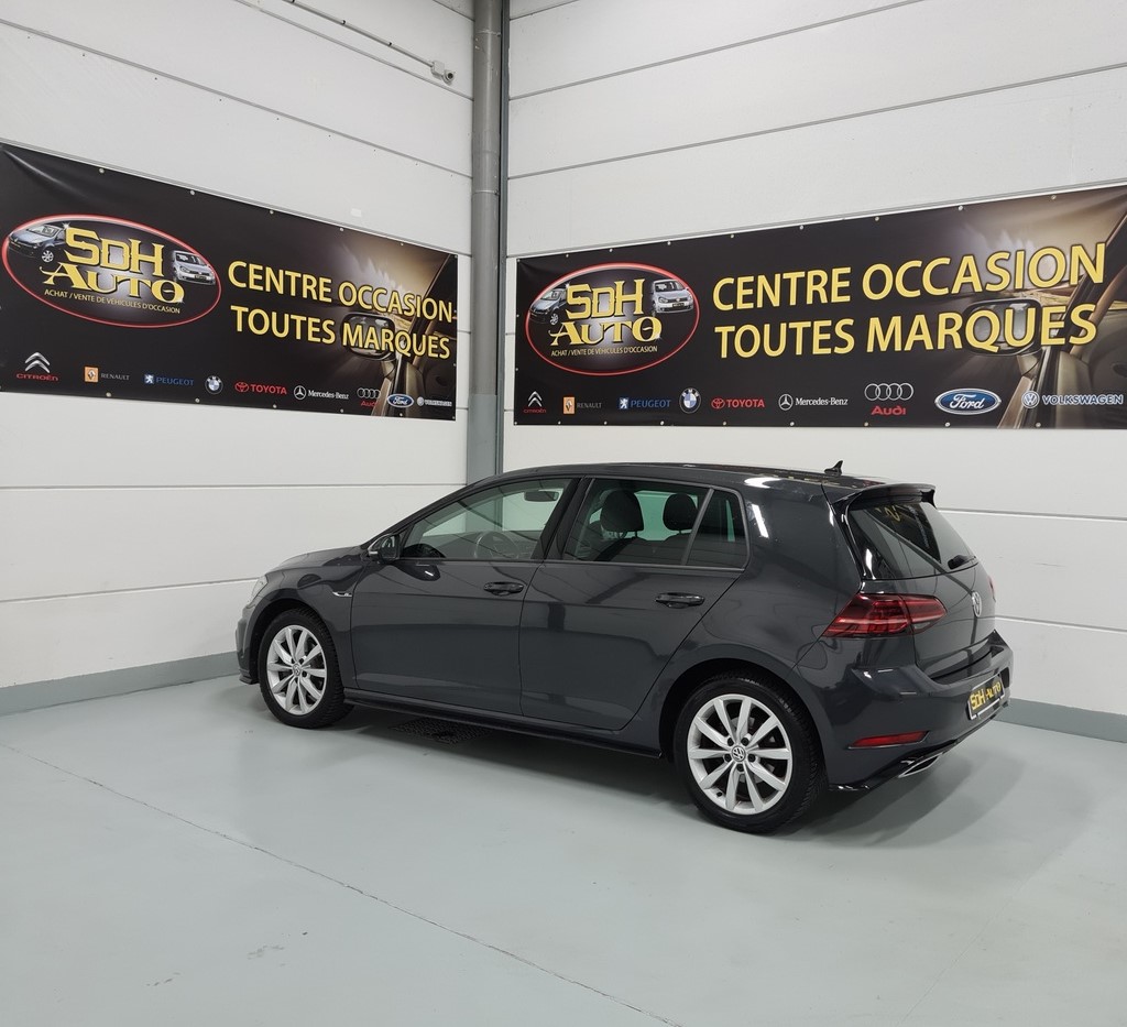 Volkswagen Golf VIII 2.0 TDI SCR 150 R-LINE DSG7