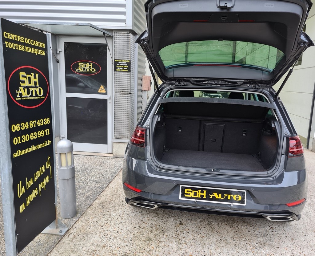 Volkswagen Golf VIII 2.0 TDI SCR 150 R-LINE DSG7